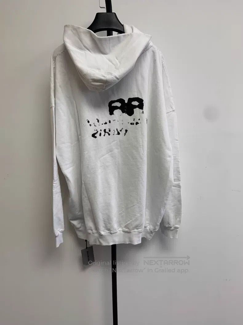 Balenciaga Balenciaga Letter logo printed zip-up long-sleeve white Size US L / EU 52-54 / 3 - 2 Thumbnail
