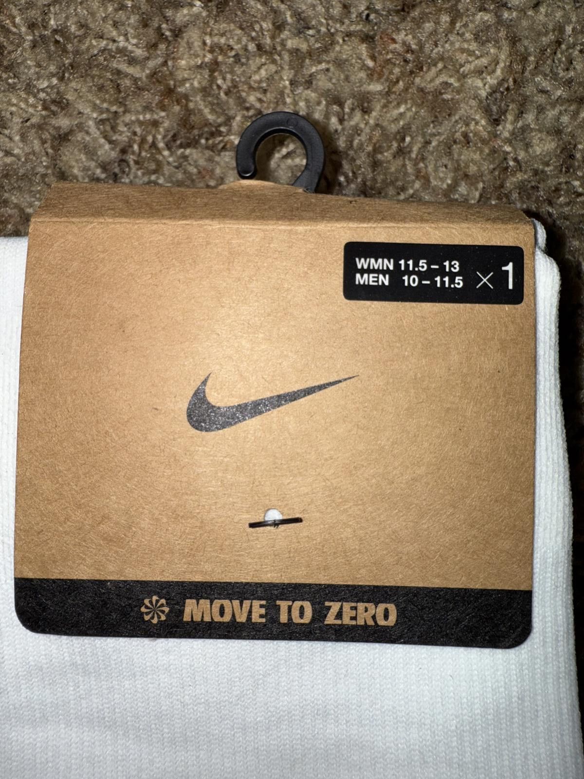 Nike Nike Men’s USA 2025-26 Home Vapor Strike Knee-High Socks Sample Size ONE SIZE - 4 Thumbnail