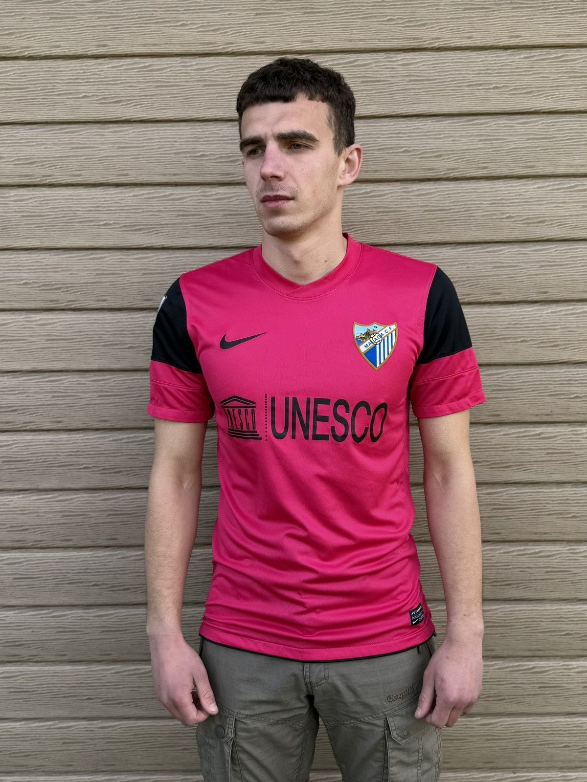 Nike Nike Malaga 2011 2012 Away Jersey Apono 10 Pink UNESCO LFP S Size US S / EU 44-46 / 1 - 9 Thumbnail