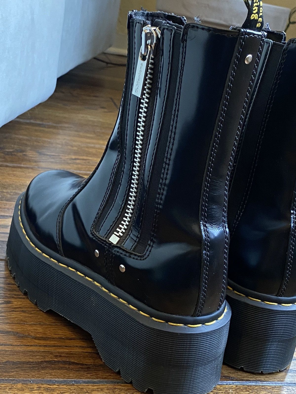 Dr. Martens Dr. Martens Size US 9 / EU 42 - 10 Thumbnail