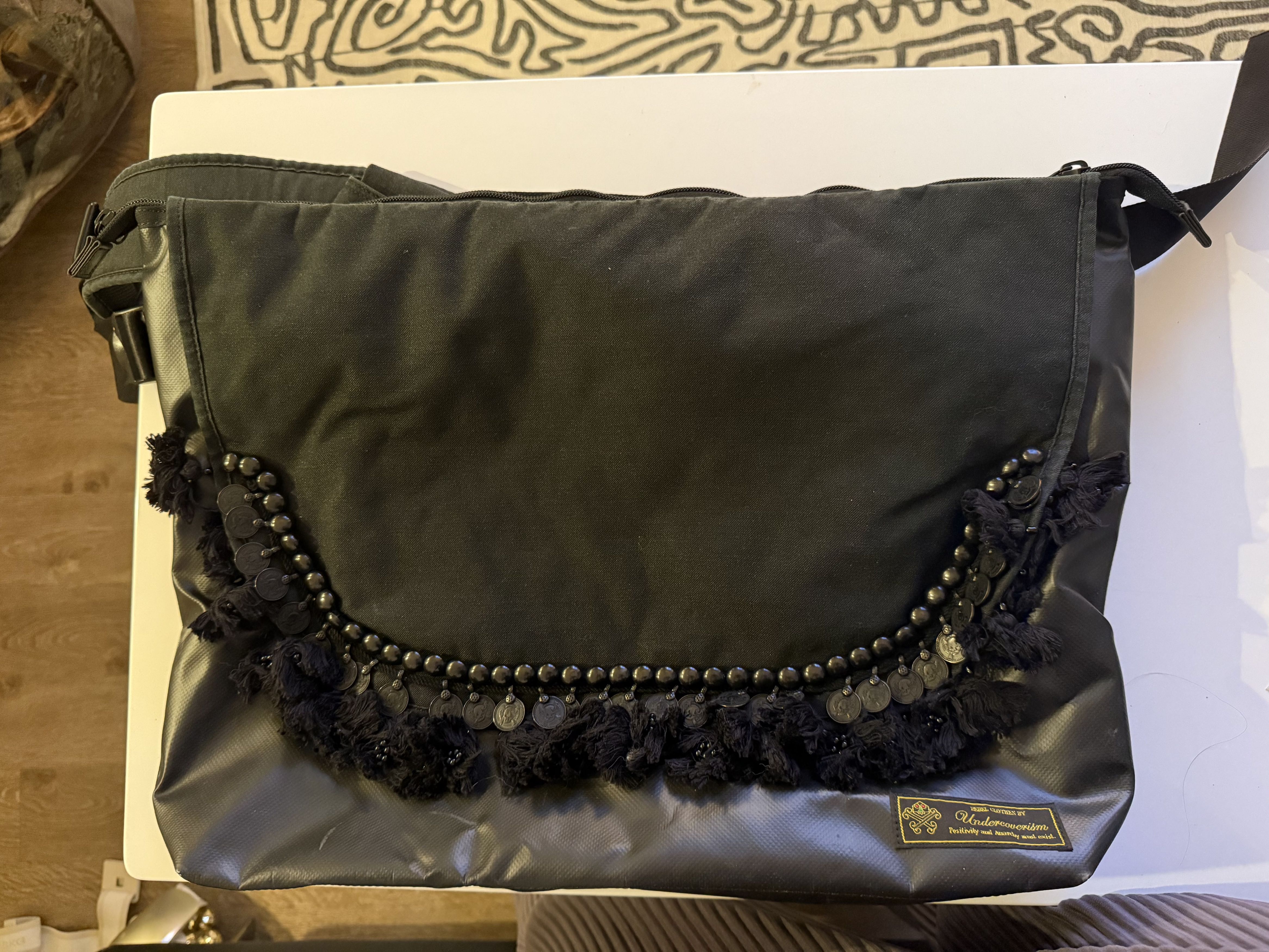 Undercover 08 Undercover Ethnic Skull Messenger Bag RARE Size ONE SIZE - 2 Thumbnail