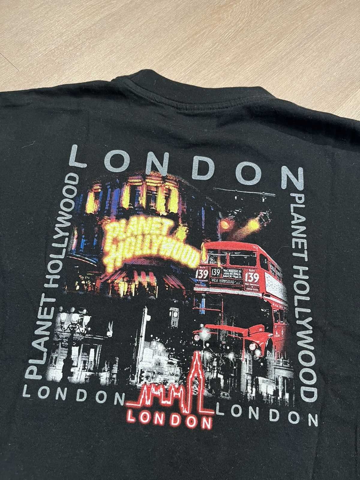 Supreme Vintage Planet Hollywood shirt Medium Size US M / EU 48-50 / 2 - 1 Thumbnail