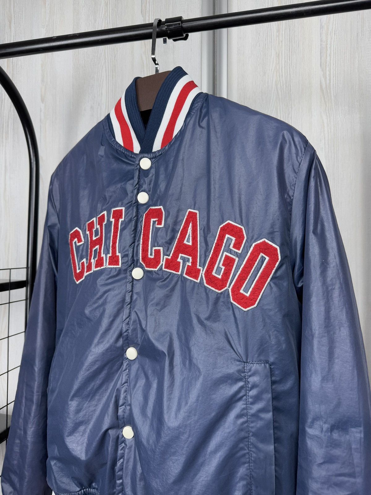 Vintage Chicago Bulls vintage nylon big logo bomber jacket Size US M / EU 48-50 / 2 - 4 Thumbnail