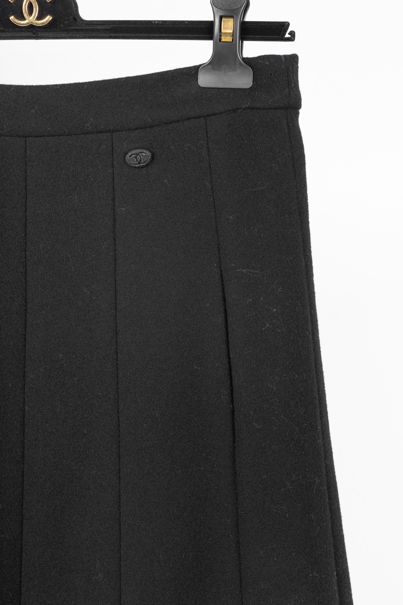Chanel Chanel Black Wool-Blend Panelled A-Line Knee-Length Skirt Size 26" / US 2 / IT 38 - 5 Thumbnail