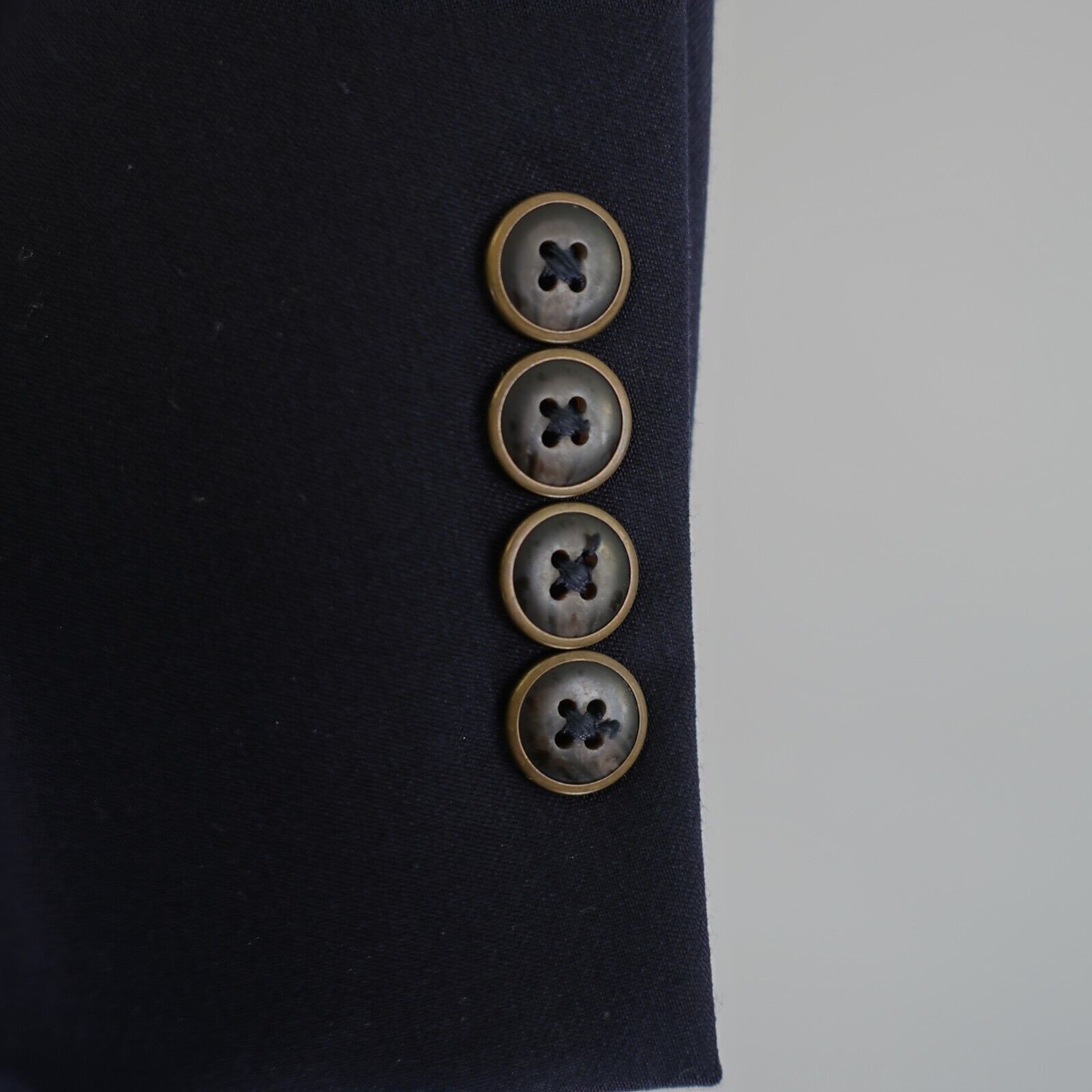 Joseph & Feiss Joseph & Feiss Gold Classic Fit Blue Wool Blazer 46R 2 Butto Size 46R - 3 Thumbnail