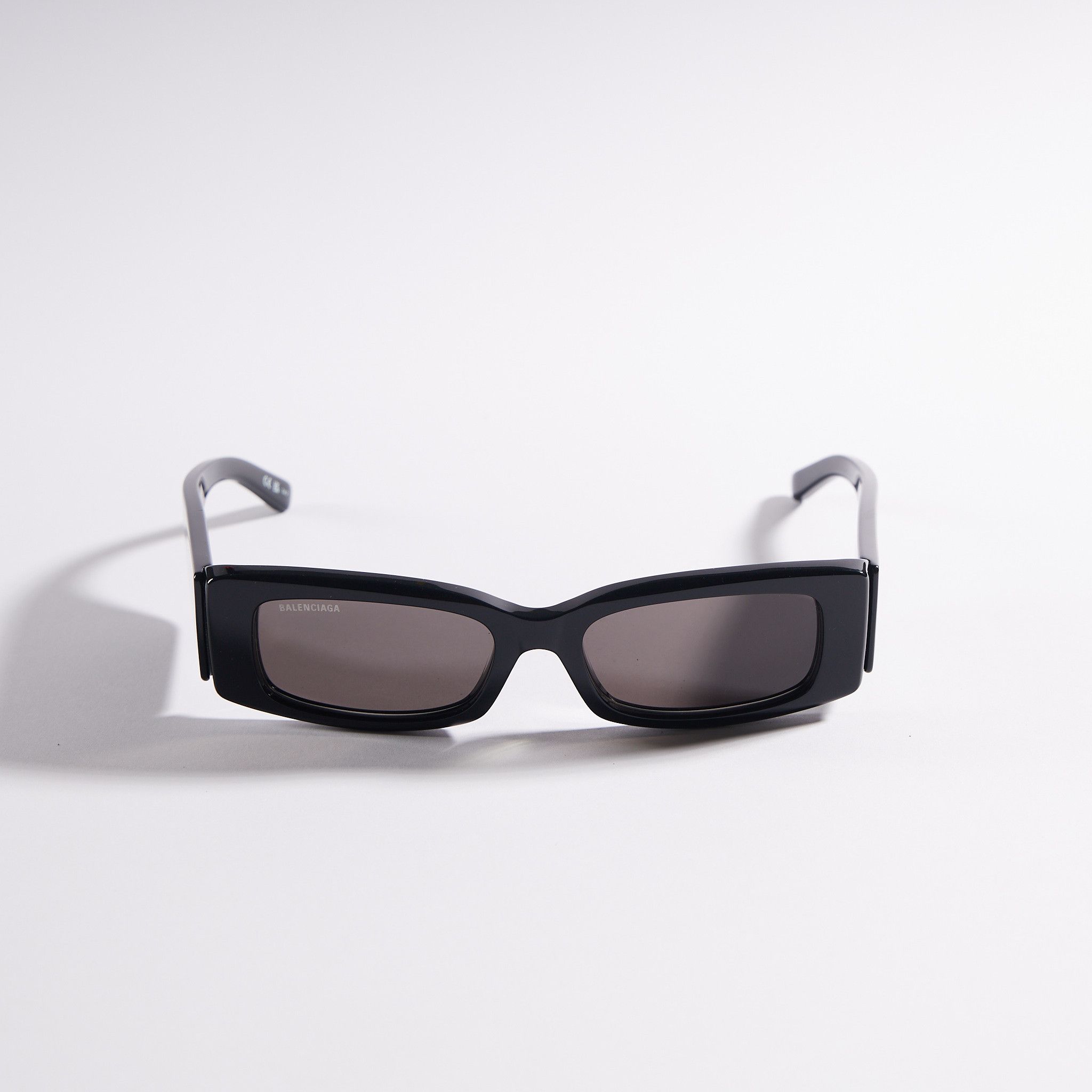 image of Balenciaga Bb0260S 001 in Black, Men's