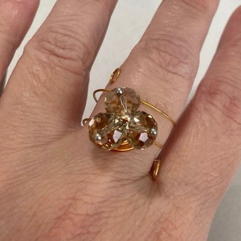 Handmade Handmade bead cluster ring gold tone Size ONE SIZE - 1 Thumbnail