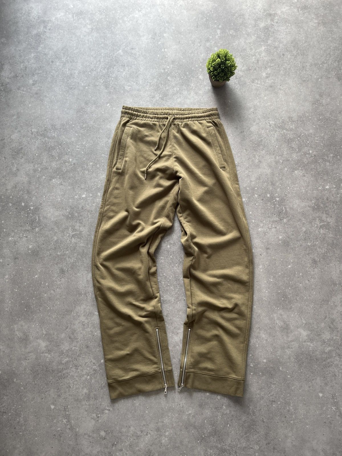 Dries Van Noten Dries van Noten Sweatpants Belgium Alternative Luxury Size US 34 / EU 50 - 1 Thumbnail