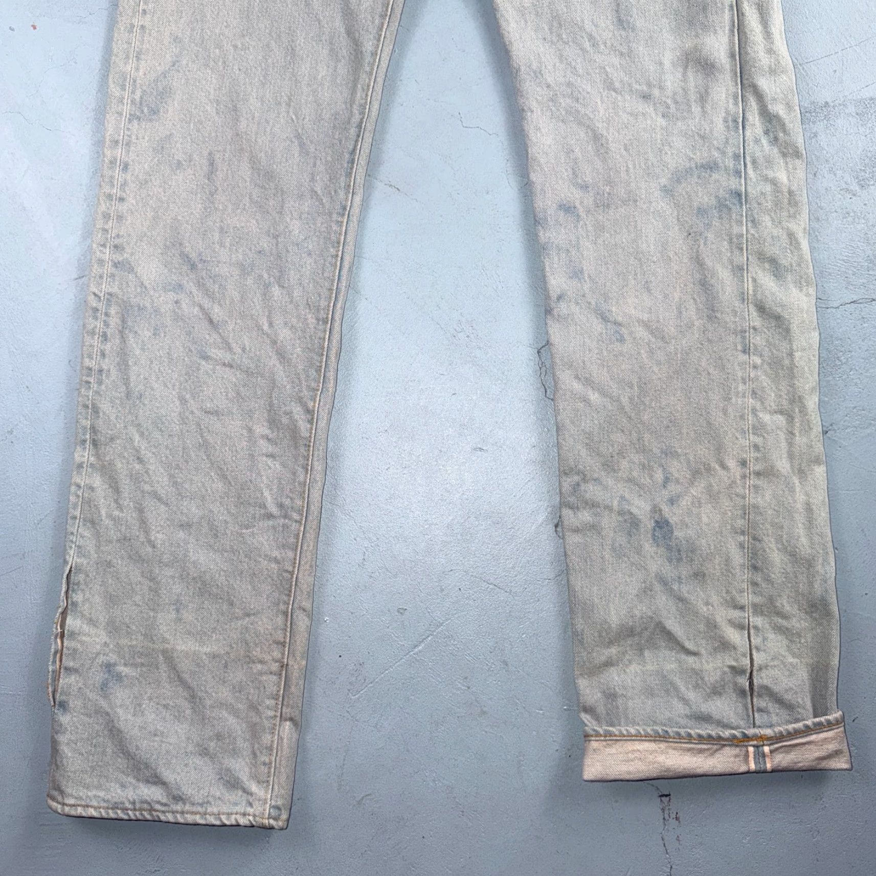 Levi's VINTAGE Levi's 501 Jeans 32x40 Button Fly Blue Denim Straight Classic 80s USA Mens Jeans Size US 32 / EU 48 - 3 Thumbnail