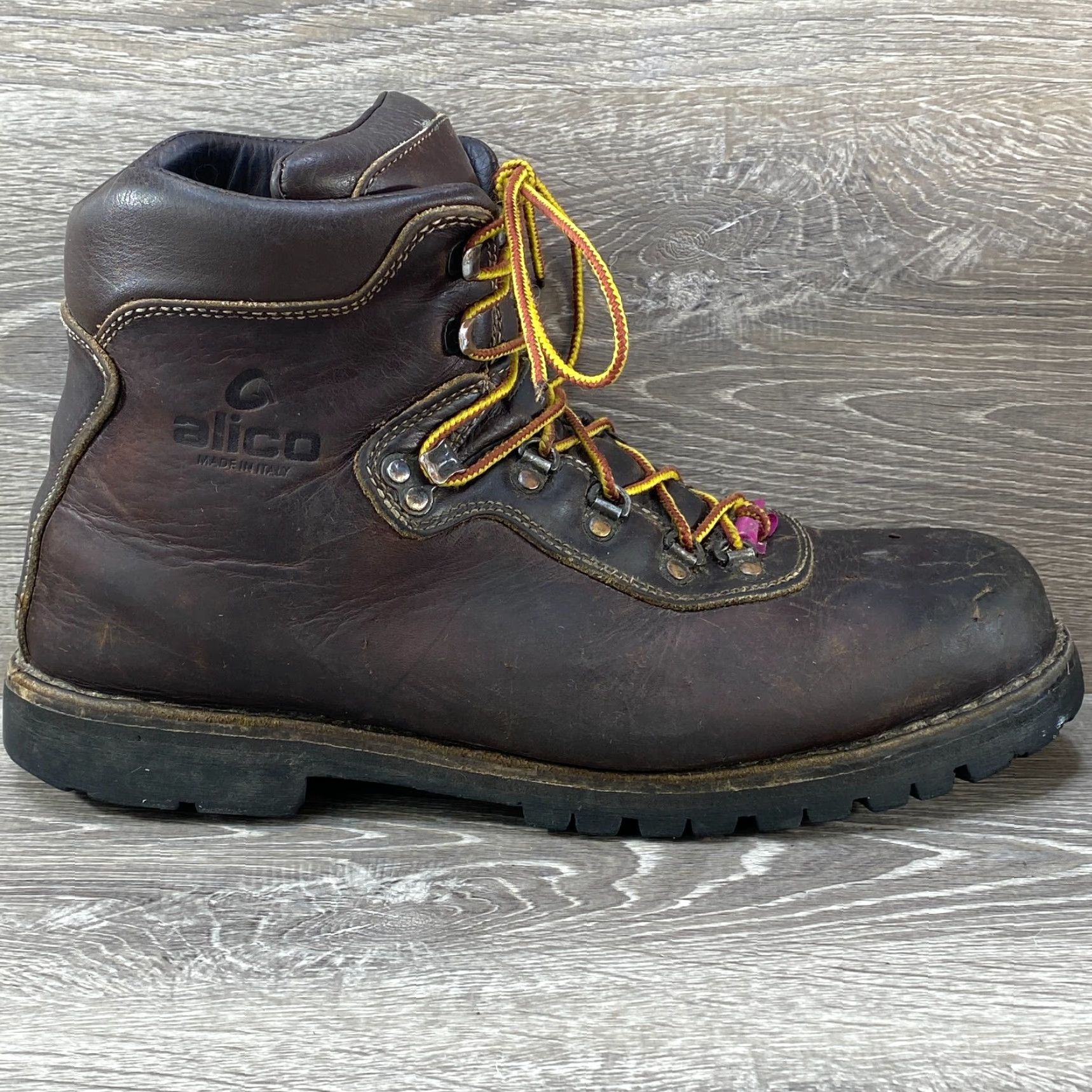 Vibram Alico Mens Boots Hiking Leather Brown Vibram Made Italy SZ 13 MW Size 13 Boots Mens Hiking Leather Brown Vibram Italy M W Shoes Size US 13 / EU 46 - 2 Thumbnail