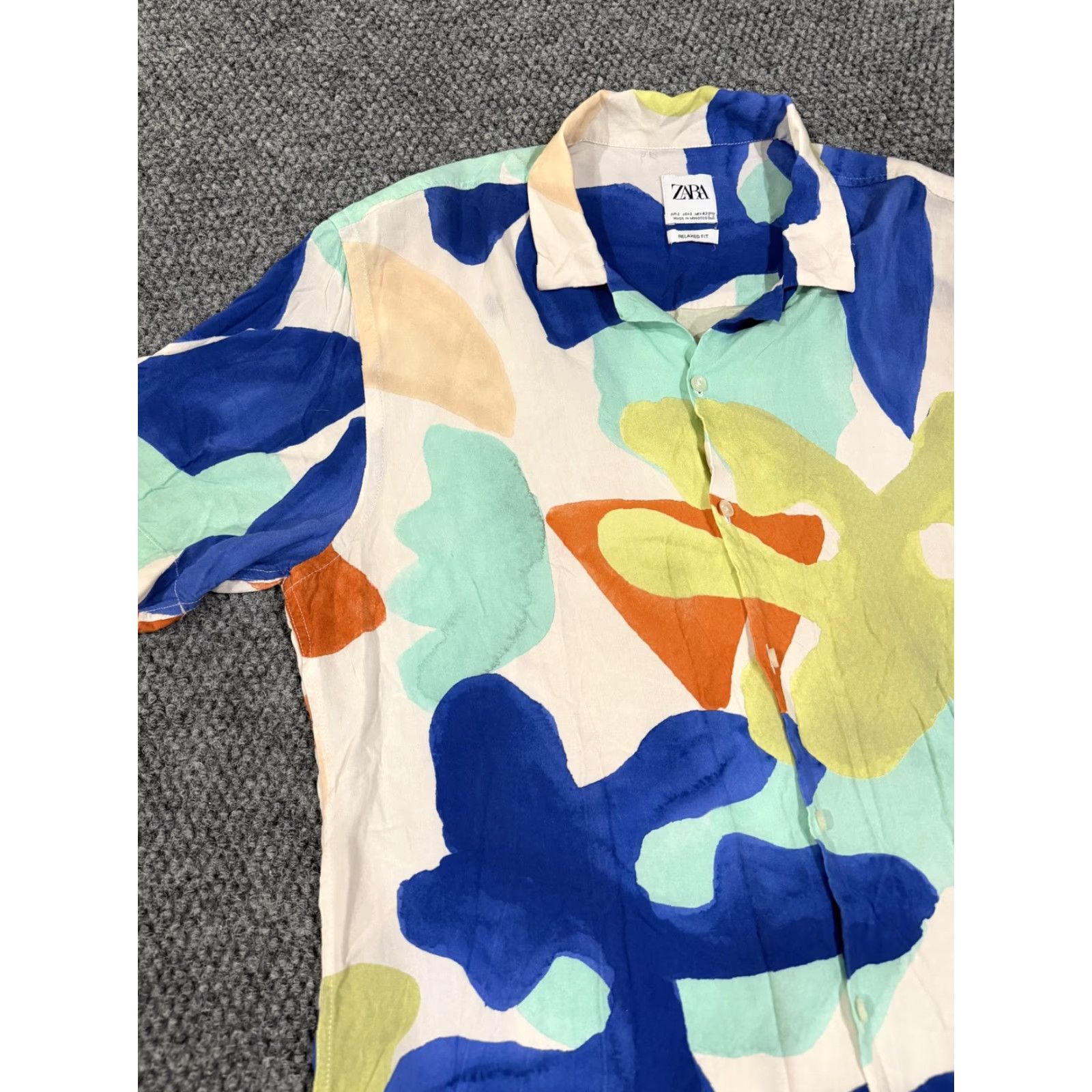 Zara Zara Shirt Mens L Multicolor Abstract Print Short Sleeve Button Up Casual Regular Fit Night? Size US L / EU 52-54 / 3 - 3 Thumbnail