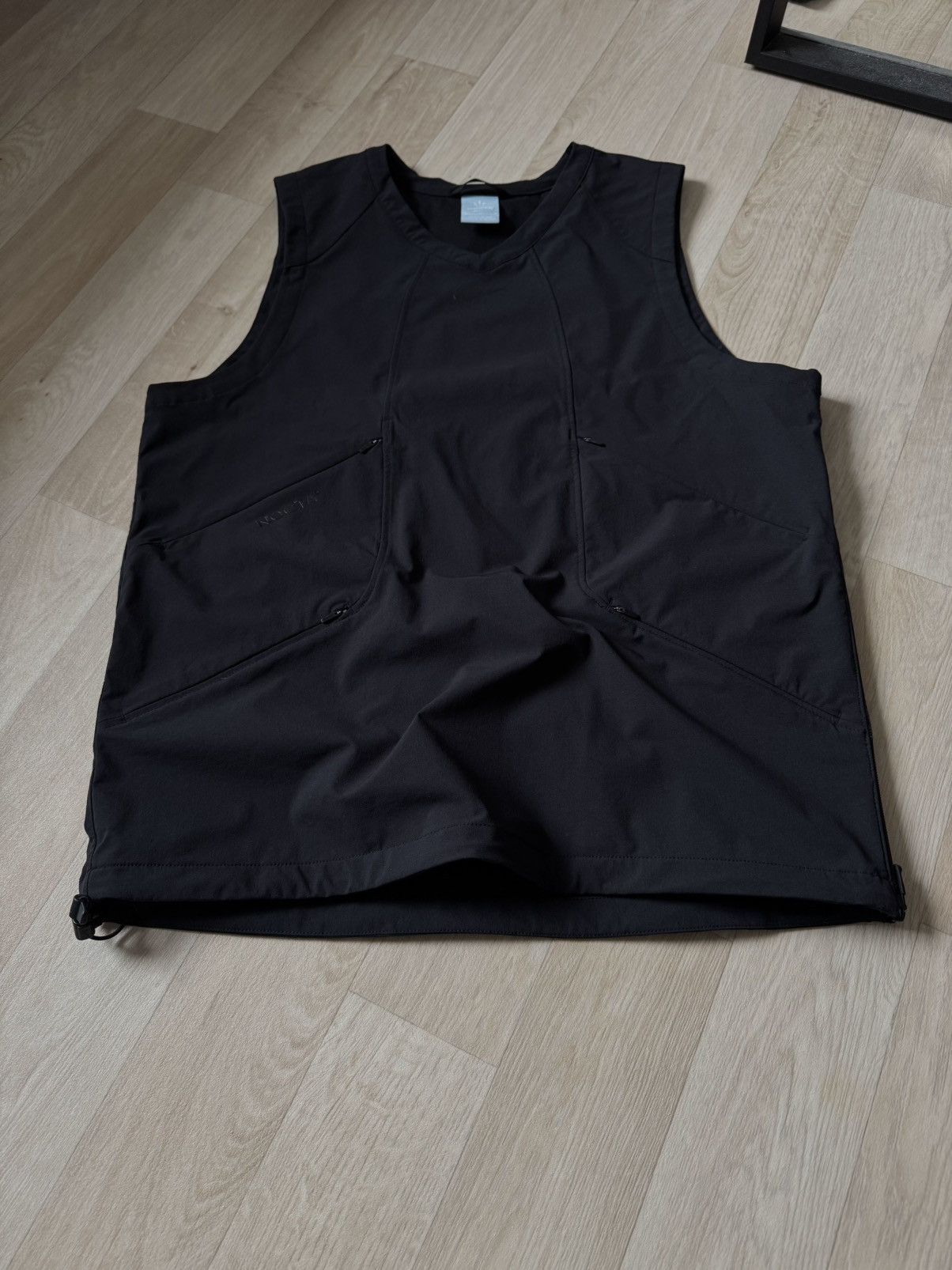 NOCTA × Nike Nike x NOCTA Drake Golf Vest Black drill gorpcore rare rap Size US M / EU 48-50 / 2 - 2 Thumbnail