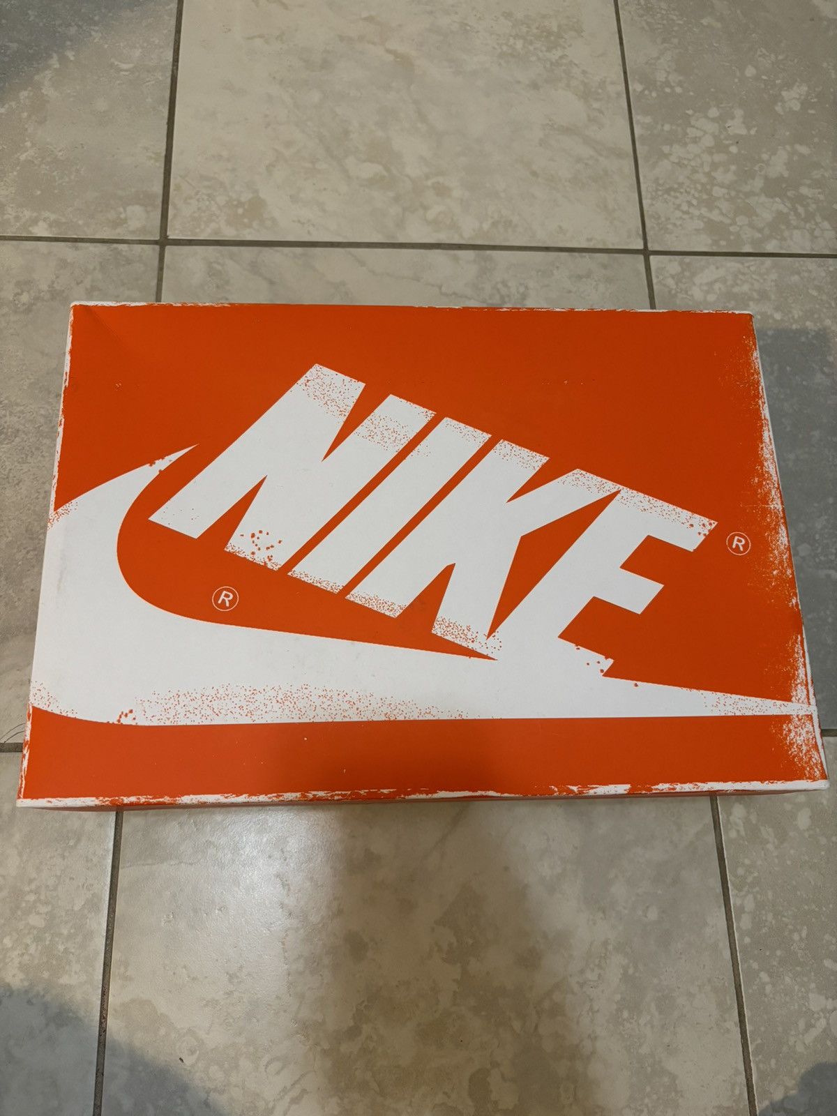 Jordan Brand new Air Jordan 1 Retro High OG Chicago Lost and Found shoes Size US 9.5 / EU 42-43 - 23 Thumbnail