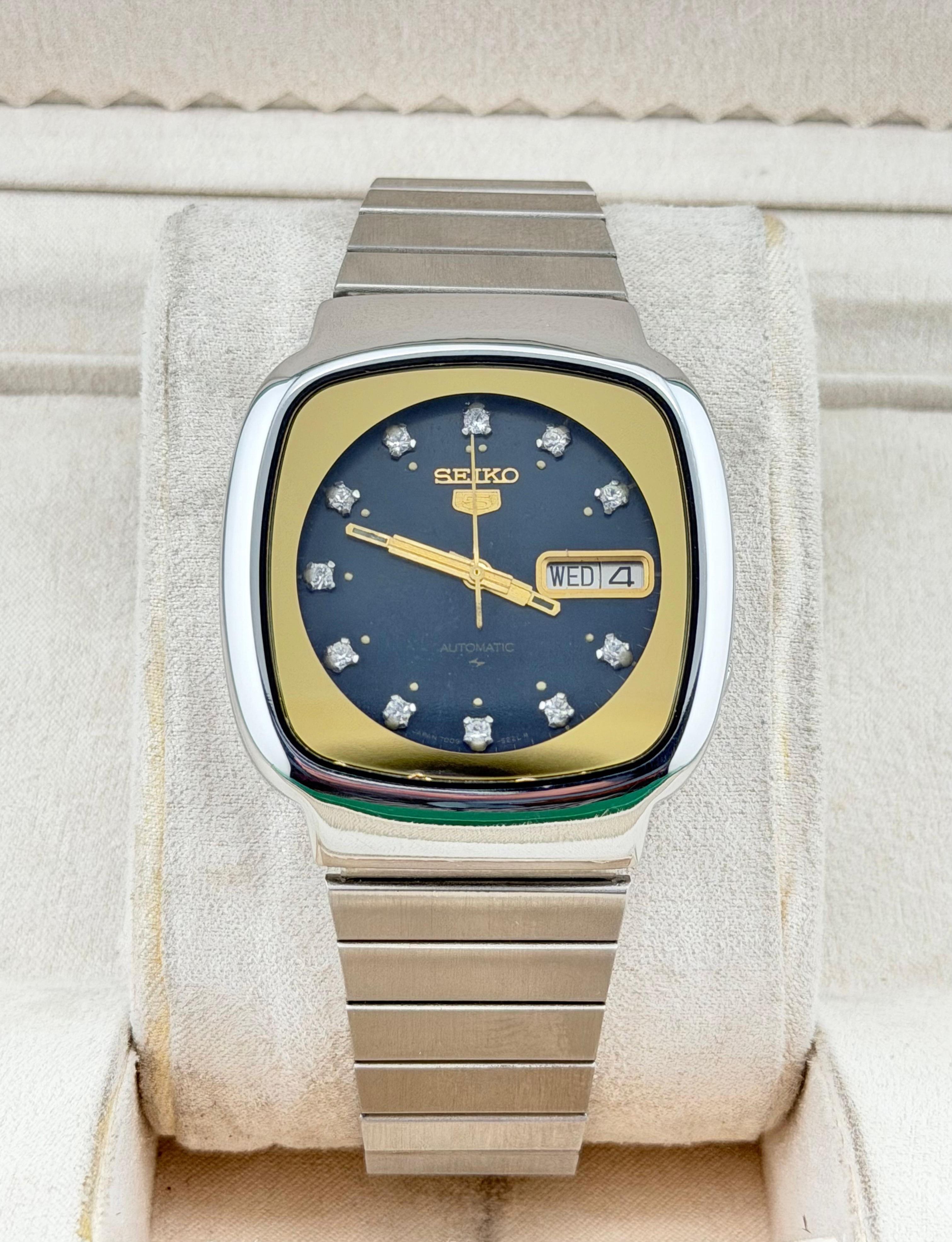 Seiko Vintage Seiko 5 7009 Men's Wrist Automatic Watch Size 36 - 1 Thumbnail