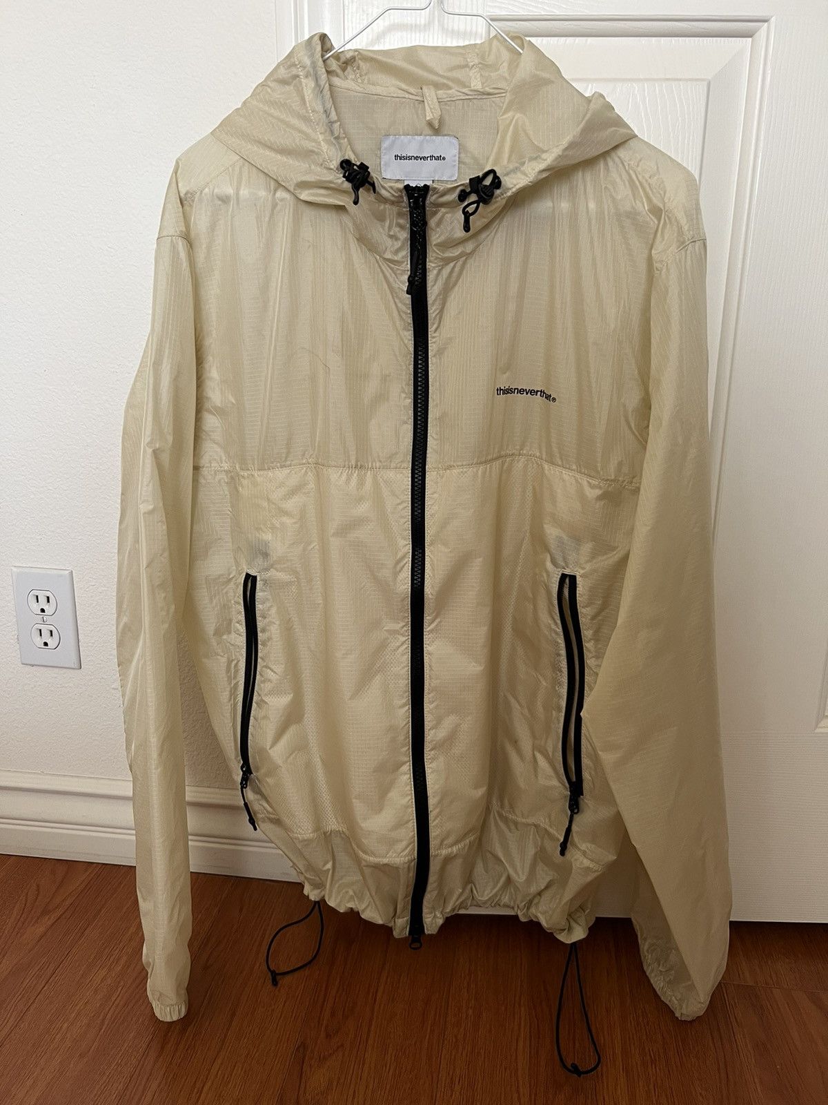 thisisneverthat Thisisneverthat light jacket Size US M / EU 48-50 / 2 - 1 Thumbnail