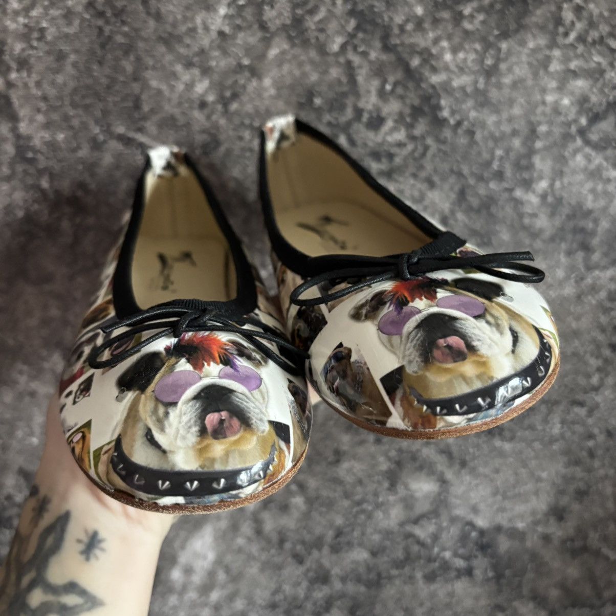 Other Vintage Funny Ballet Shoes With Dogs :) Size US 6 / IT 36 - 9 Thumbnail