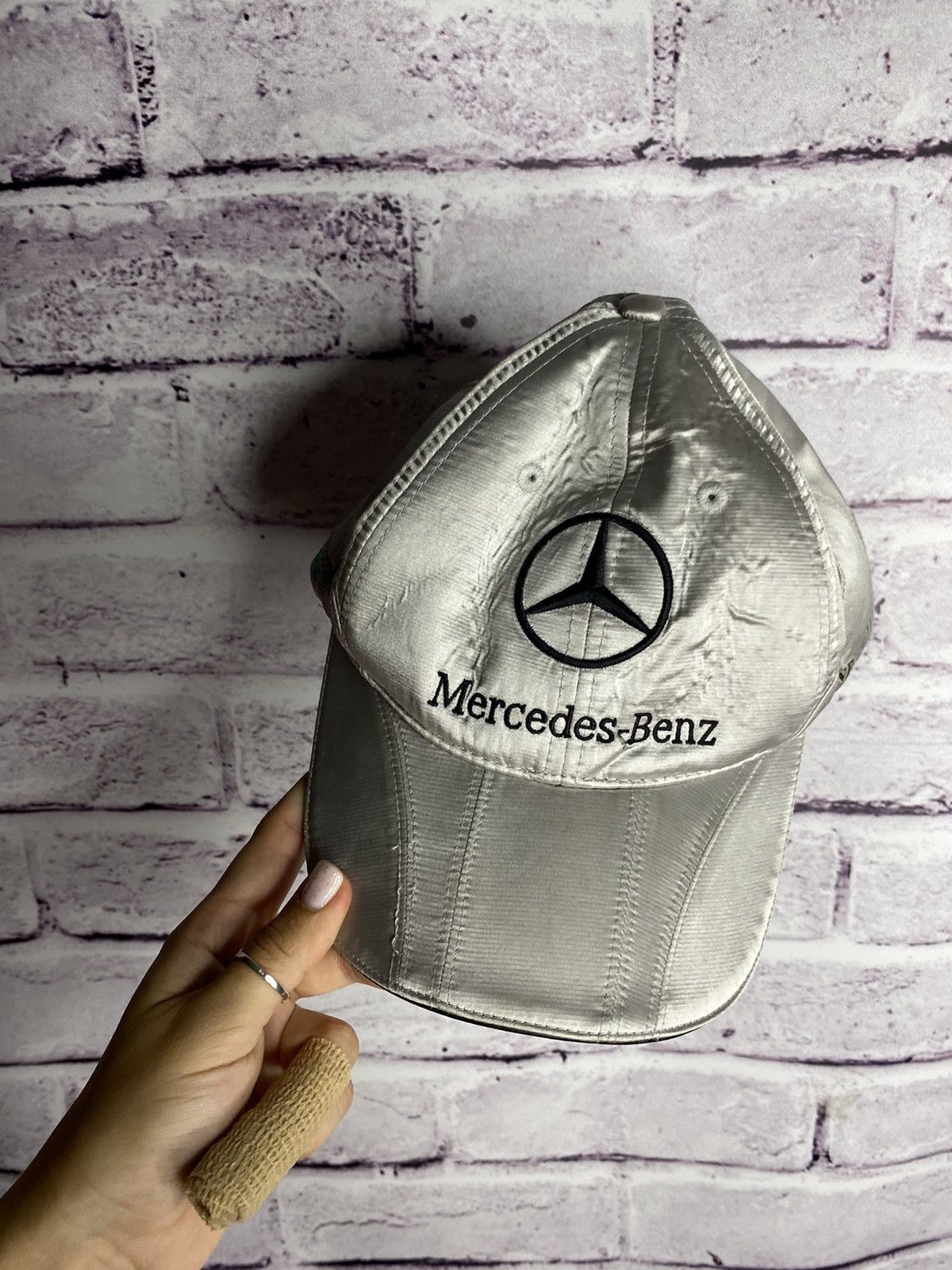 Mercedes-Benz Men's vintage Petronas Mercedes Benz F1 Henri Lloyd cap Size ONE SIZE - 9 Thumbnail