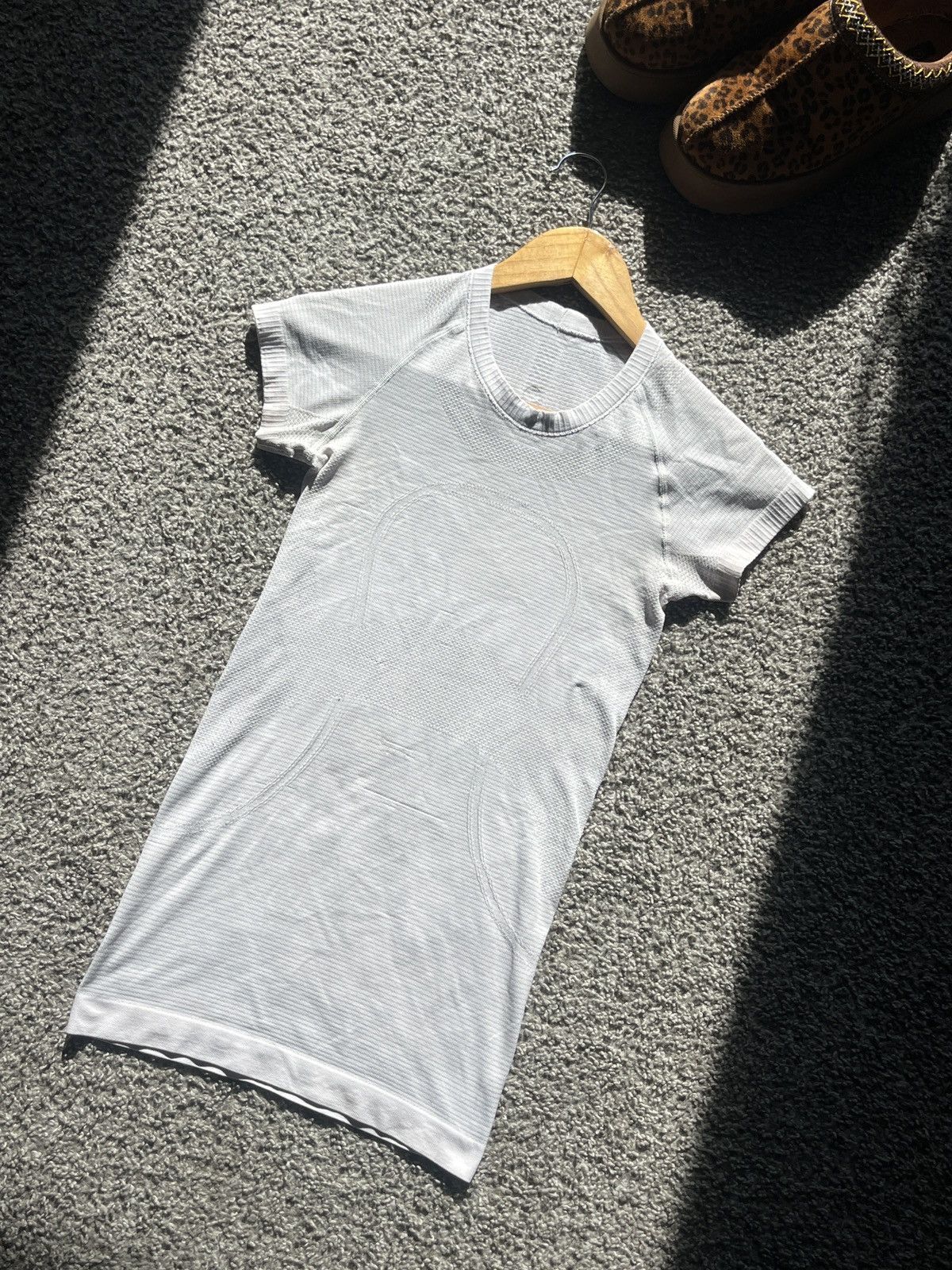 Lululemon Lululemon top white Size S / US 4 / IT 40 - 1 Thumbnail