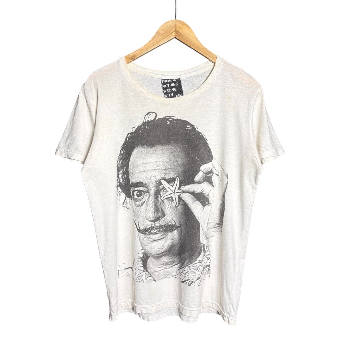 Vintage Vintage 00s Salvador Dali Photo Graphic Distressed T-Shirt Size US M / EU 48-50 / 2 - 1 Thumbnail