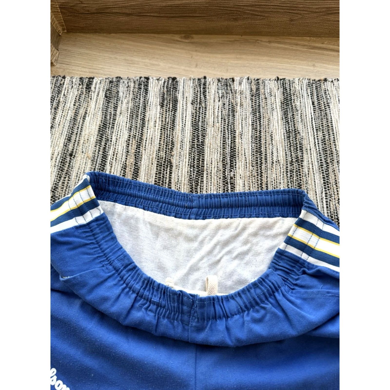 Wilson VINTAGE Wilson RARE FADED SATIN SHORTS USA SOCCER FOOTBALL BLUE Sz M-L Shirt Mens 80s Football Shorts Vintage Shorts Distressed Size US 31 - 5 Thumbnail