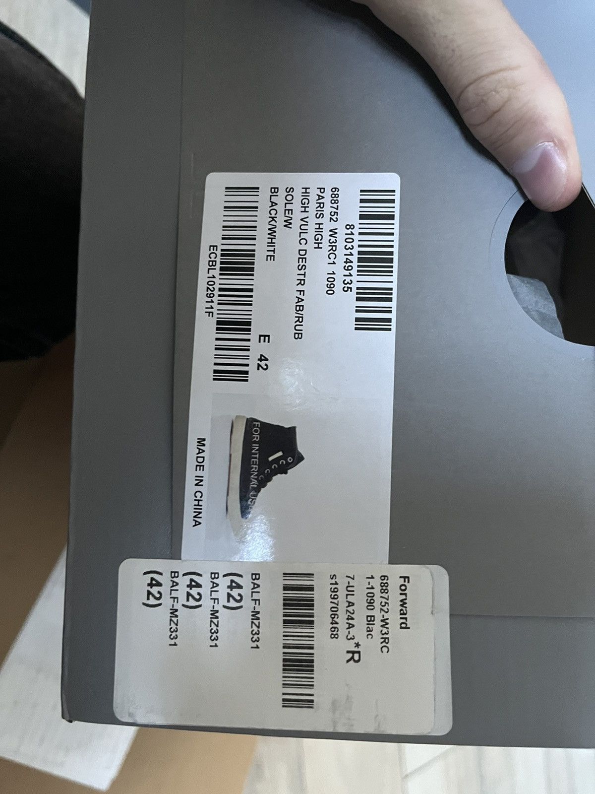 Balenciaga Balenciaga Paris high top sneakers new Size US 9 / EU 42 - 8 Thumbnail