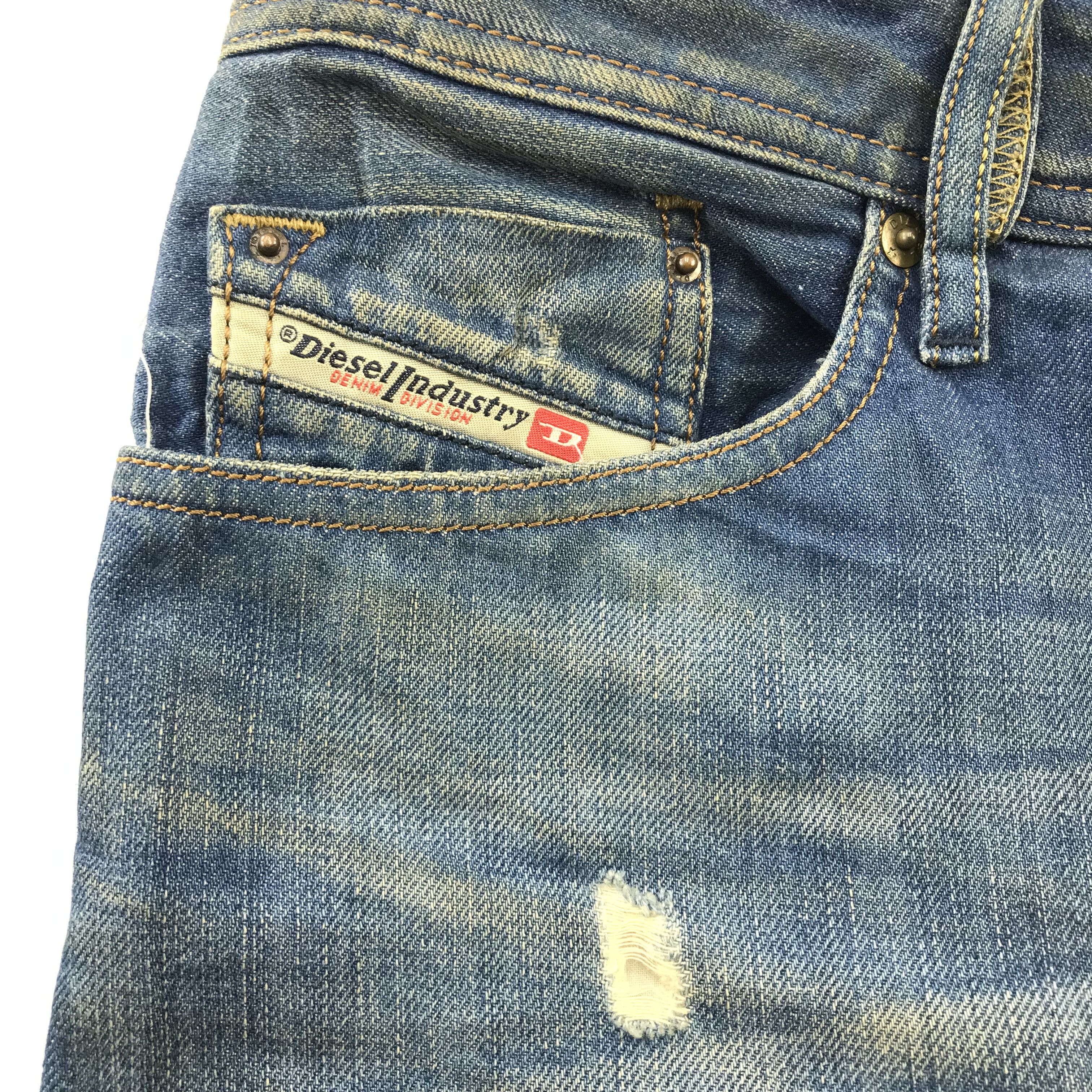 Diesel Diesel Waykee Regular Straight Distress Denim Jean KJ3456 Size US 31 - 14 Thumbnail