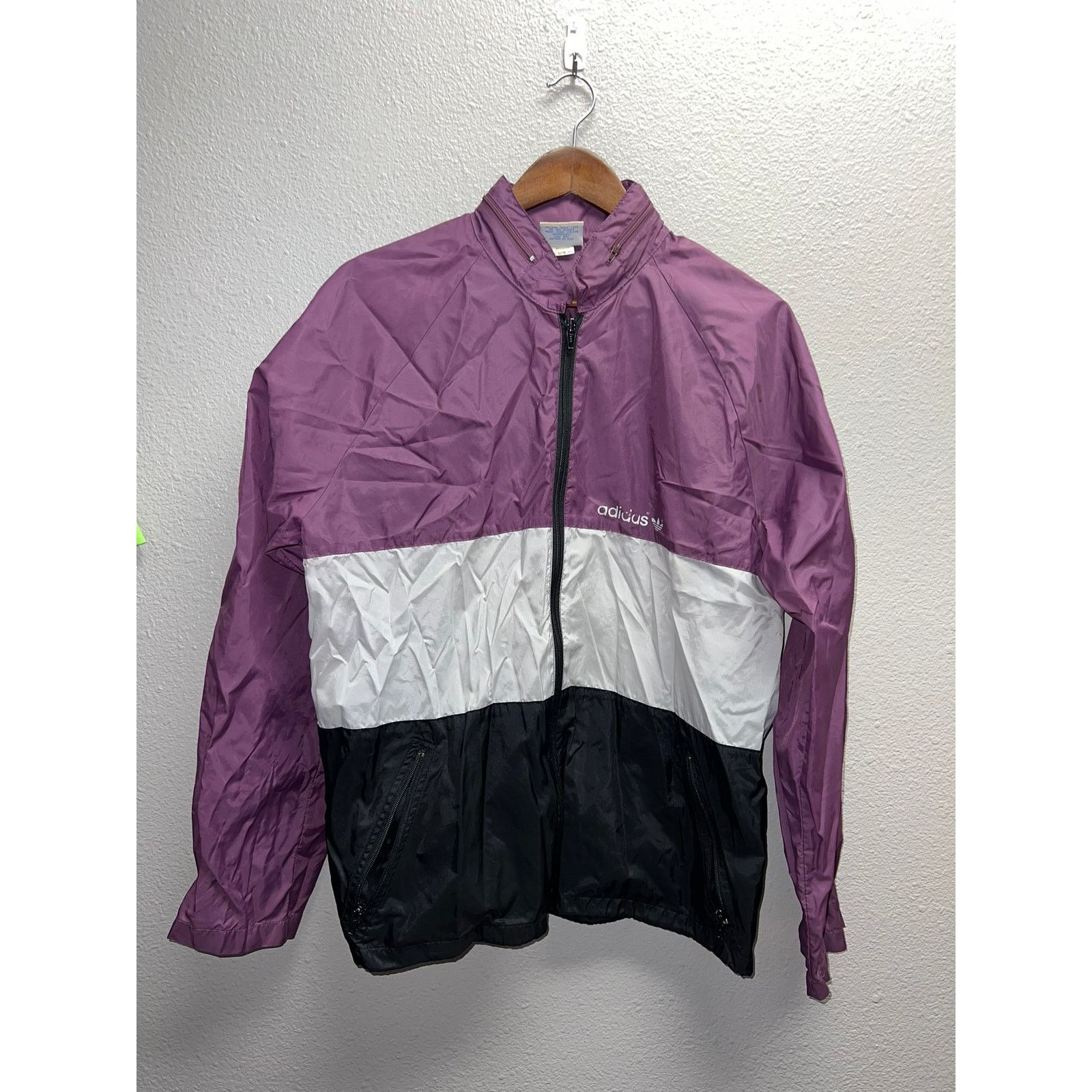 Vintage Vintage Adidas Windbreaker Lightweight Jacket Purple 80s M Size US M / EU 48-50 / 2 - 2 Thumbnail