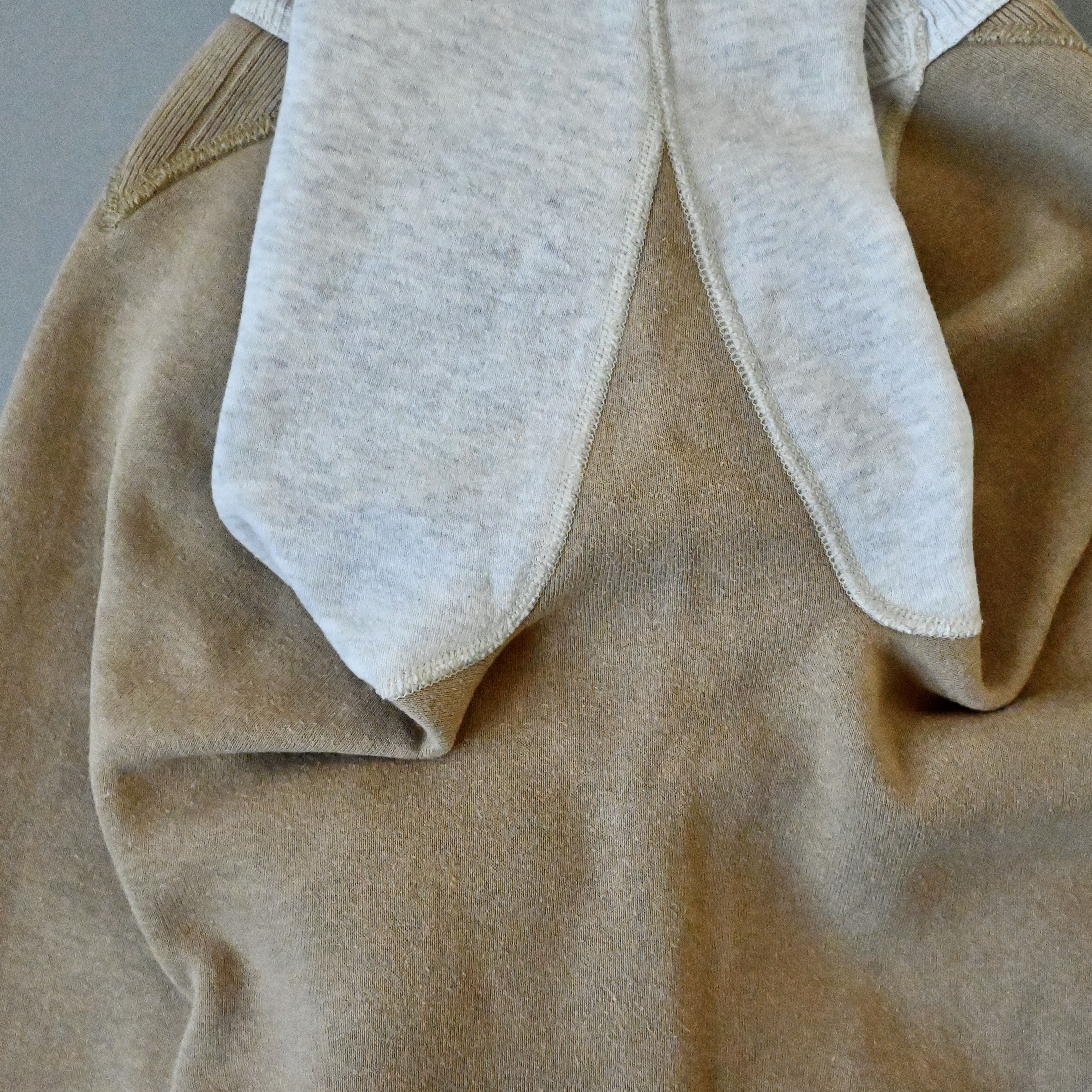 Other Two Moon all cotton tubular sweatshirt, made in Japan Size US S / EU 44-46 / 1 - 12 Thumbnail