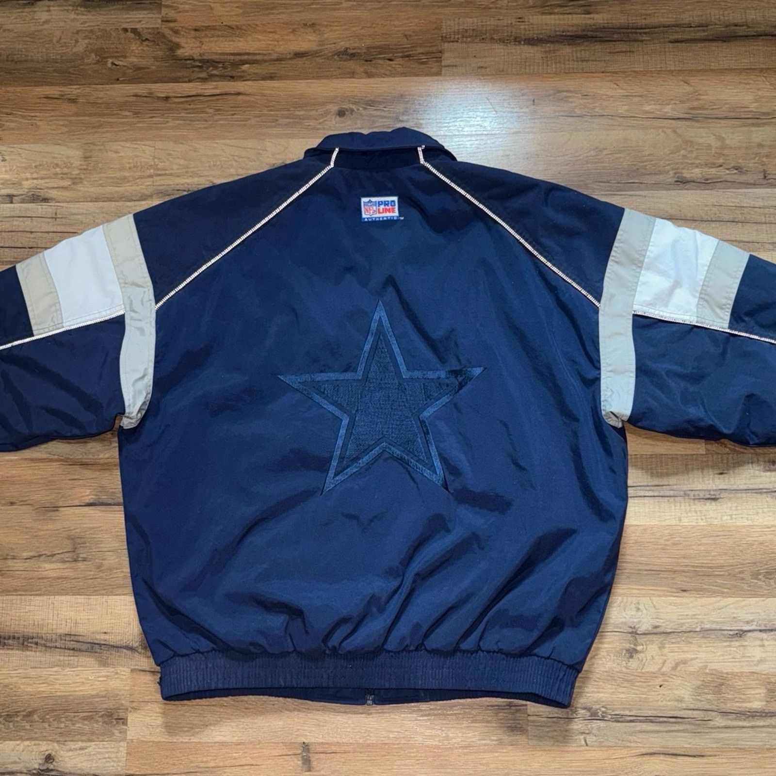 Nike 90s Nike Team NFL Pro Line Dallas Cowboys Zip Up Jacket Size US XL / EU 56 / 4 - 2 Thumbnail