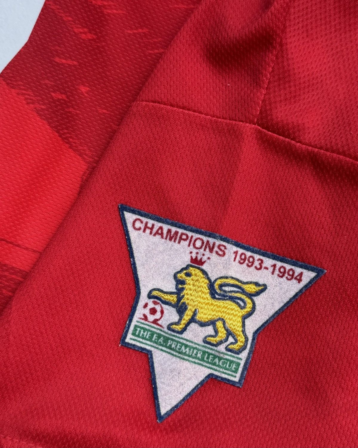 Umbro × Vintage 1995/96 CANTONA #7 Manchester United Vintage soccer jersey Size US XL / EU 56 / 4 - 5 Thumbnail