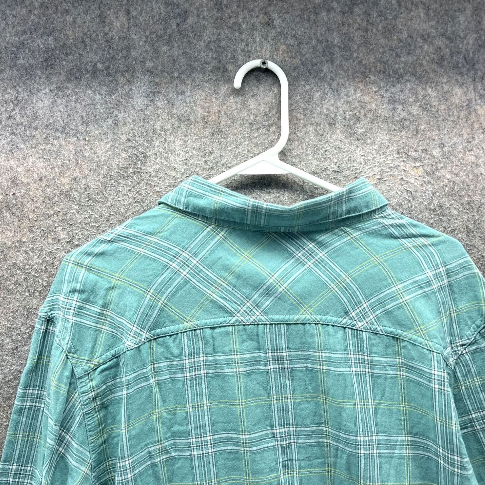 Vintage Columbia Shirt Mens Large Green Plaid Button Down Long Sleeve Cotton Outdoor Size US L / EU 52-54 / 3 - 7 Thumbnail