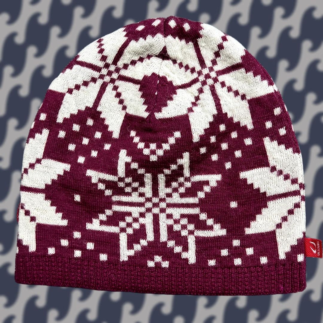 Vintage ULVANG Beanie Hat Size 56 Fair Isle Snowflake 100% Wool Red White Knitted Unisex Adults Wool Beanie Mens Womens Size ONE SIZE - 1 Thumbnail