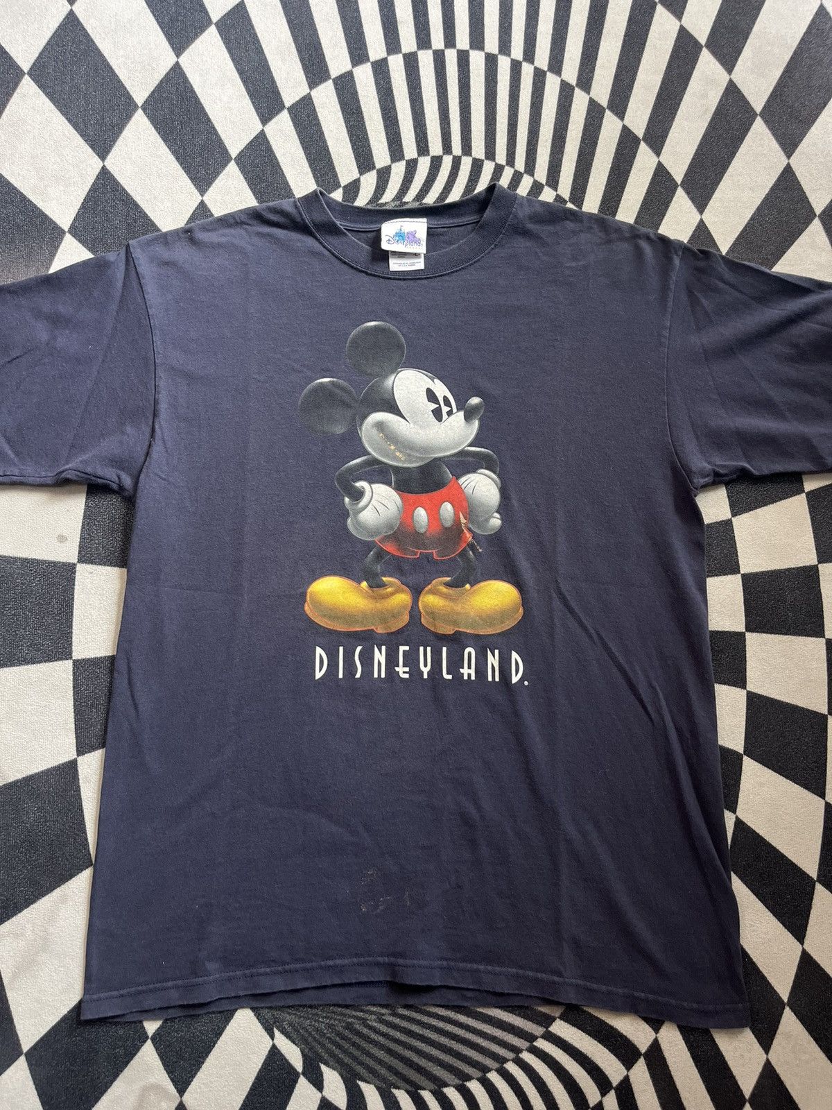 Disney Vintage Mickey Mouse Disney Land Character 00’s Tshirt Size US L / EU 52-54 / 3 - 3 Thumbnail