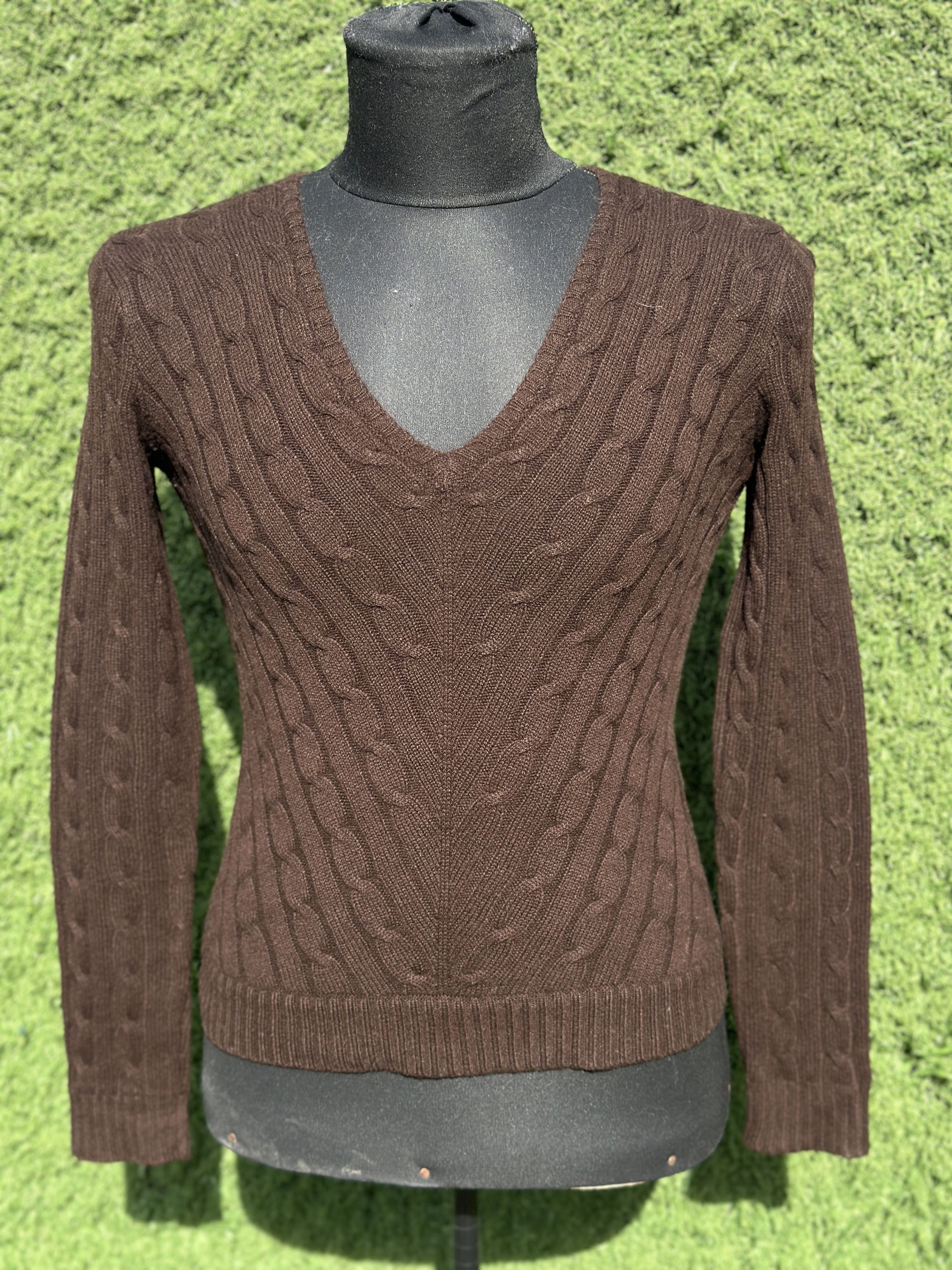Ralph Lauren Black Label Ralph Lauren Black Label Cashmere Knit V Neck Sweater Slim M Size M / US 6-8 / IT 42-44 - 1 Thumbnail