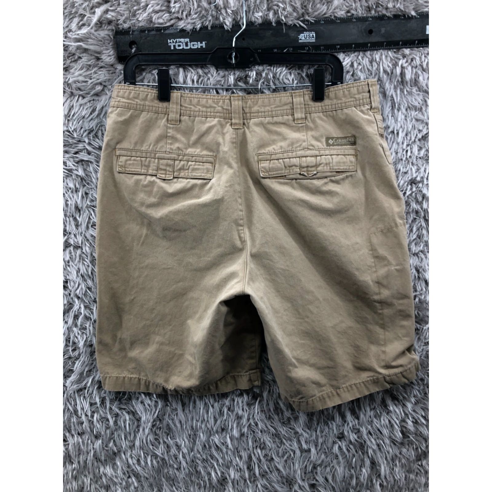 Vintage Columbia Bermuda Shorts 34 Regular Beige Mid Wash 5-Pocket Knit Cotton Blend Logo Belt Loops Regular Mens Shorts Size US 34 / EU 50 - 4 Thumbnail