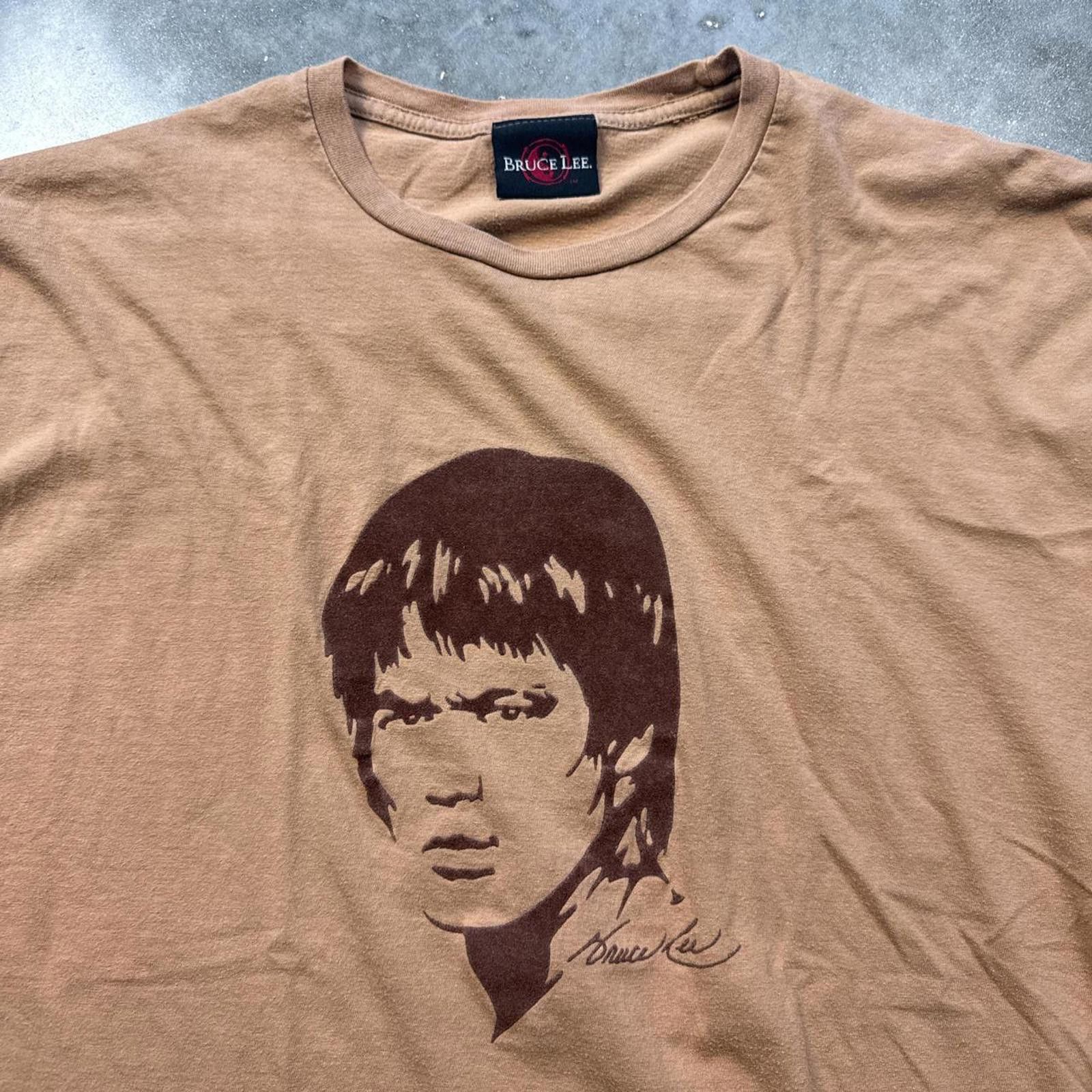 Other Bruce Lee Graphic Vintage Y2k T-Shirt In Brown & Tan Size US L / EU 52-54 / 3 - 3 Thumbnail