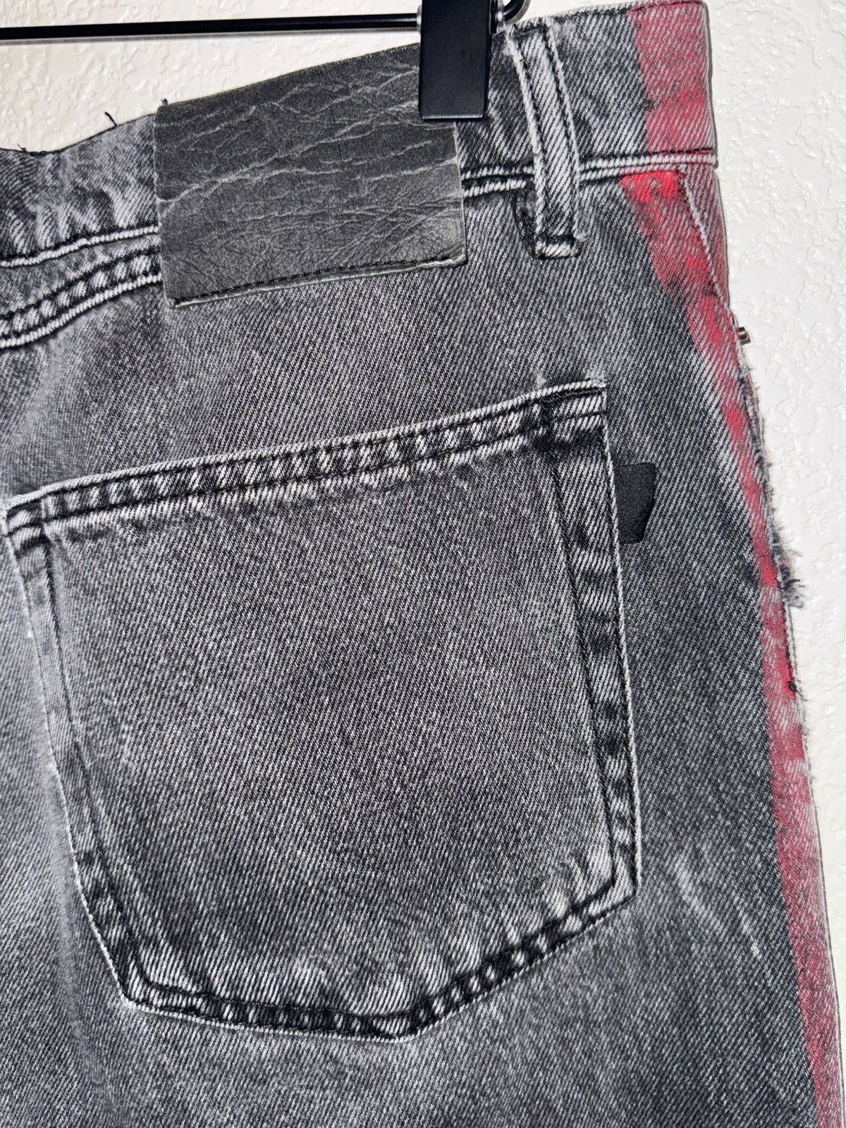 Balenciaga Balenciaga Red Line Jean shorts 2018 Size US 31 - 9 Thumbnail