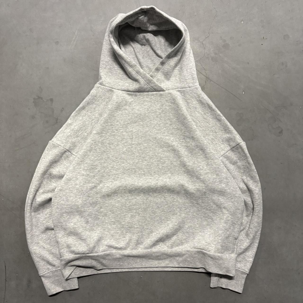 Fabletics × Vintage Crazy Vintage Y2K/2000s Blank Grey Boxy Fabletics Hoodie! Size US M / EU 48-50 / 2 - 1 Thumbnail