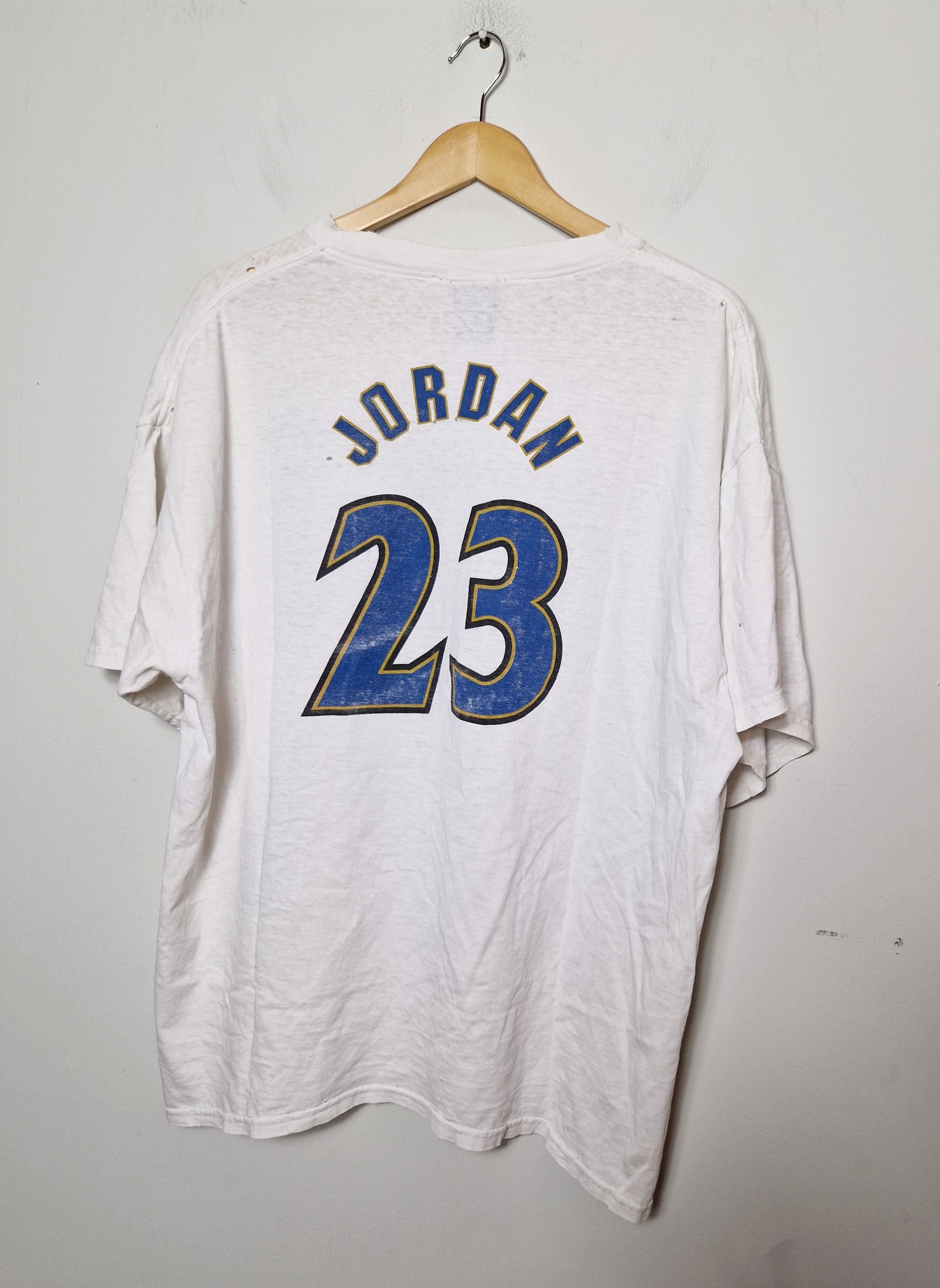 Jordan Brand Nike Wizards Michael Jordan 23 vintage 90s t-shirt Size US L / EU 52-54 / 3 - 5 Thumbnail