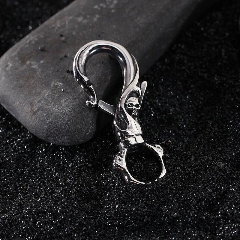 Vintage Retro Clip Goth Skull Keychain Size ONE SIZE - 2 Thumbnail