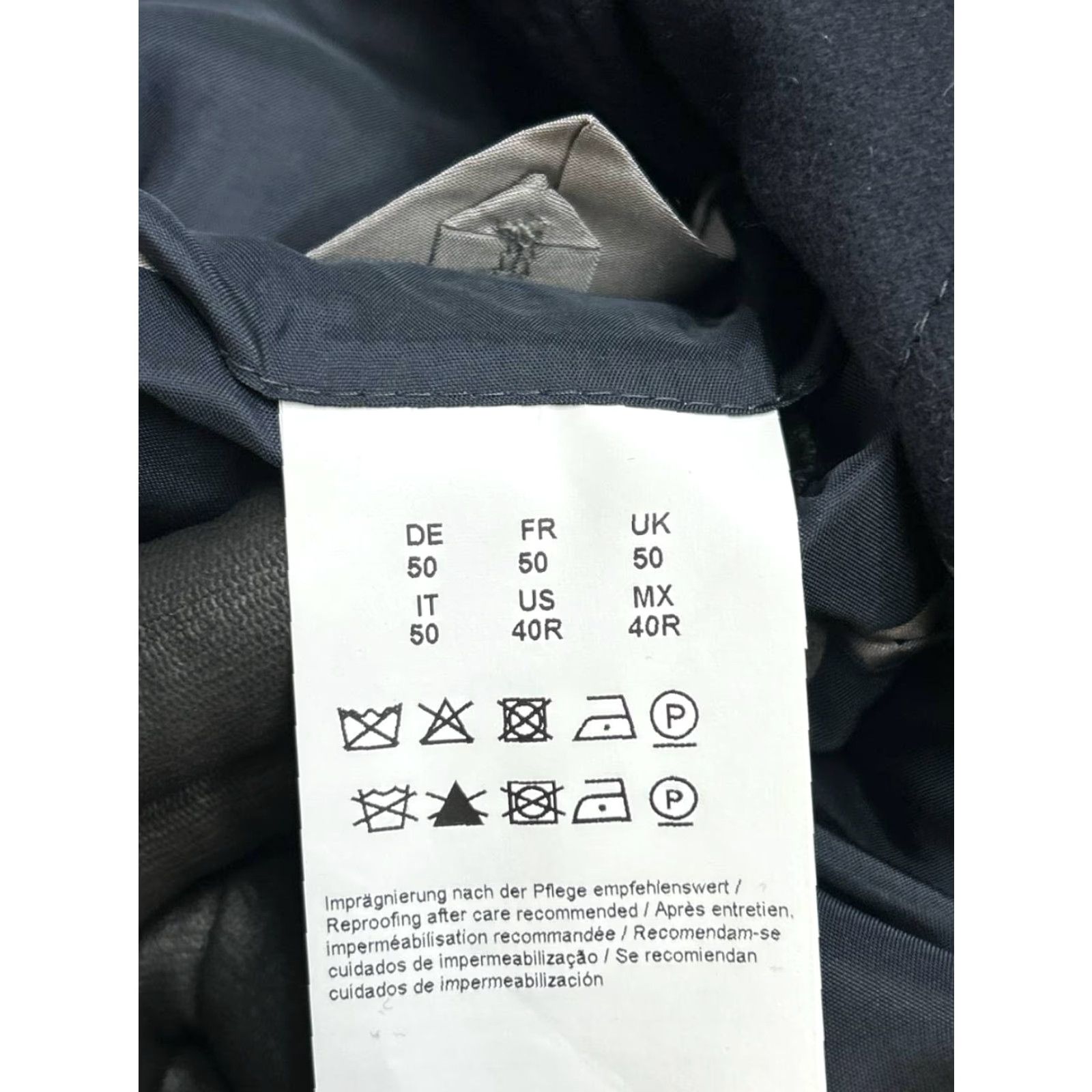 Hugo Boss HUGO BOSS Overcoat Mens 40 R Blue Wool Quilted Long Coat Winter Fall Business Casual Regular Insulation Wool Pattern Solid Jacket/Coat Stripes? Size US XXS / EU 40 - 4 Thumbnail