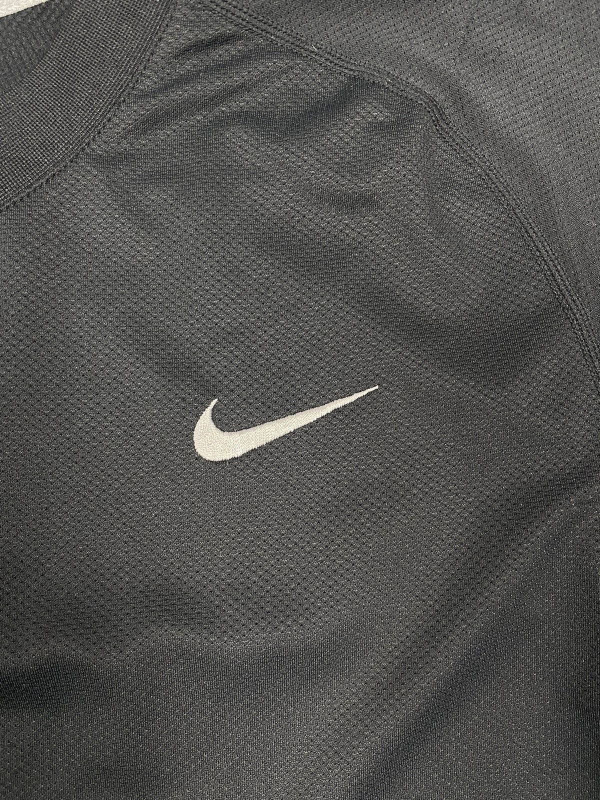Nike × Vintage Vintage 00s Nike Y2K Drill Tee Size US M / EU 48-50 / 2 - 6 Thumbnail