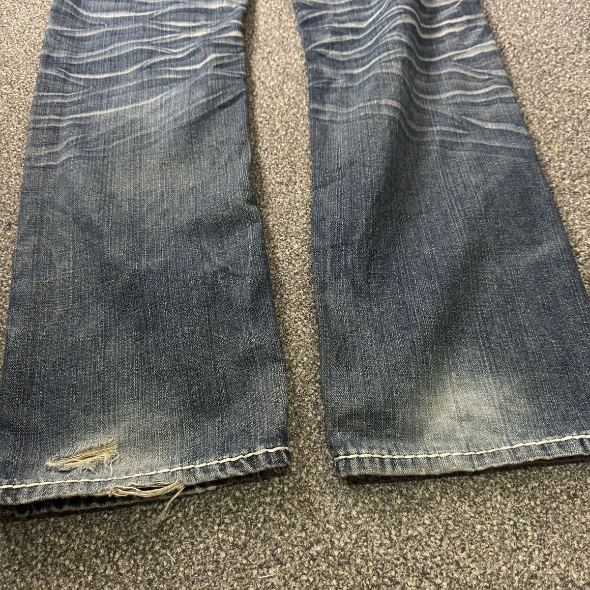 Hysteric Glamour Vintage Y2K True Religion Joey Whisker Distressed Denim Size US 32 / EU 48 - 11 Thumbnail