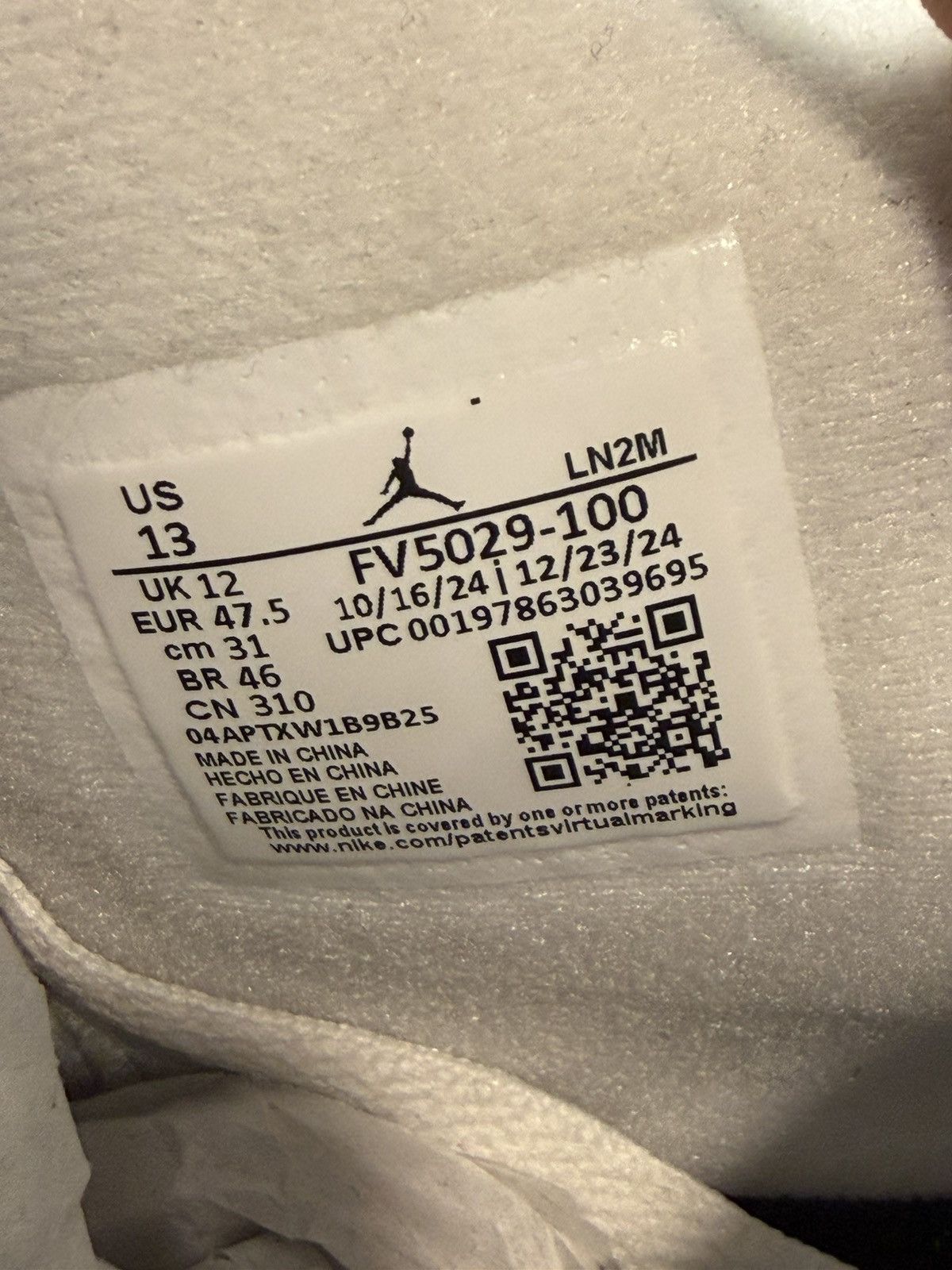 Jordan Brand Size 13 - Jordan 4 Retro White Cement (2025) Size US 13 / EU 46 - 8 Thumbnail