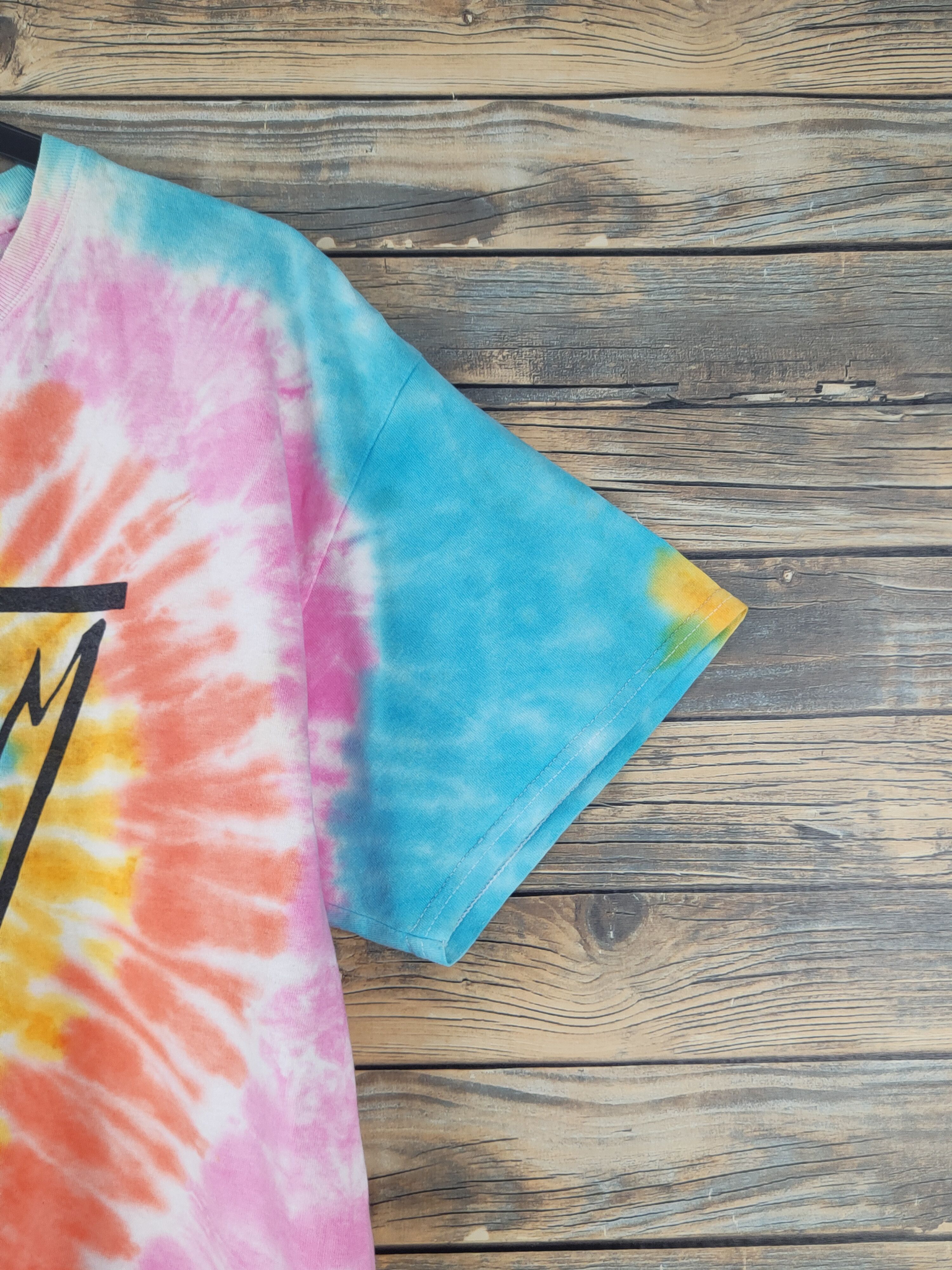Band Tees DL Japan Girl School Tokyo acid wash T-shirt #1621 Size US L / EU 52-54 / 3 - 7 Thumbnail