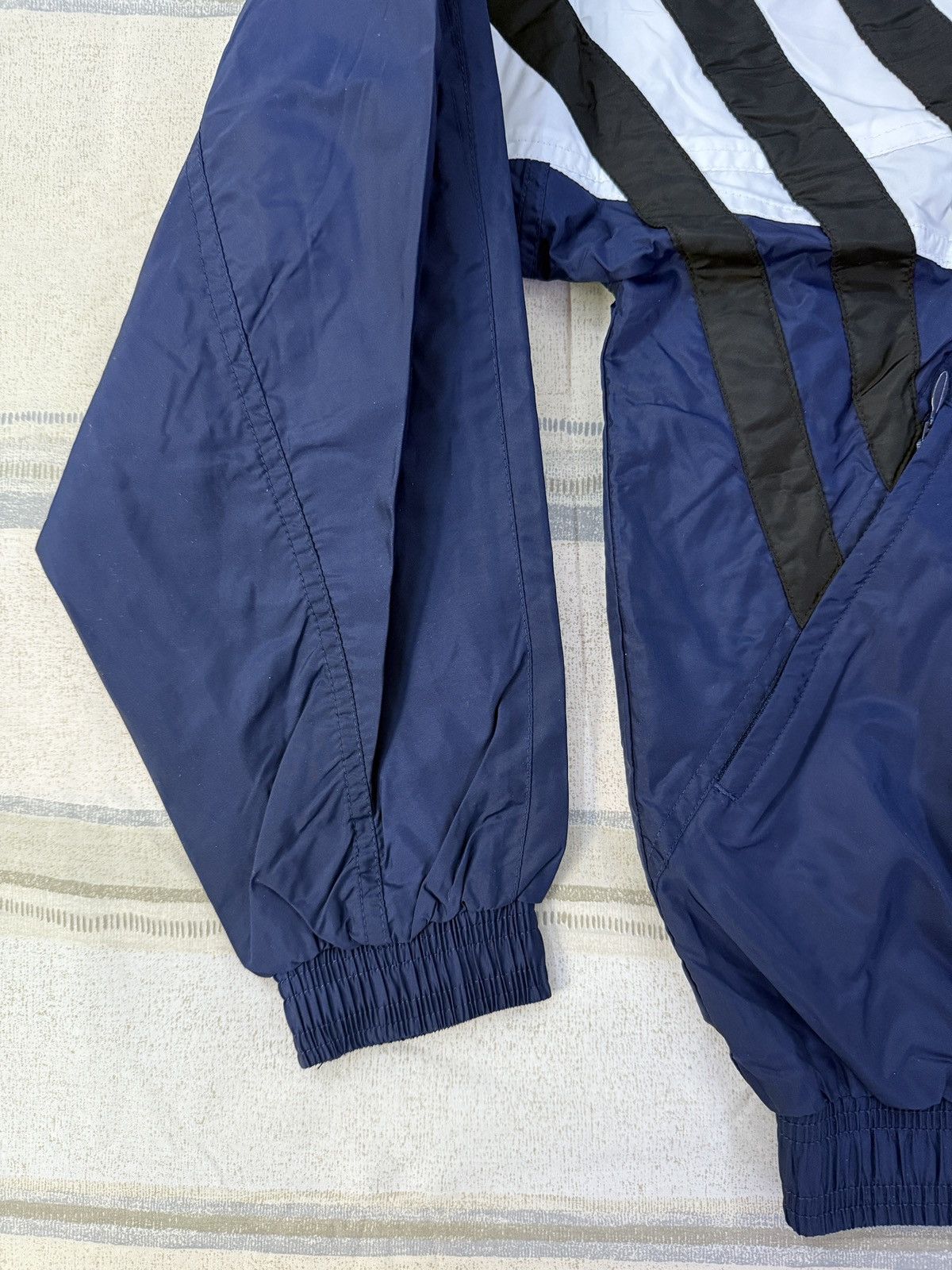 Adidas Vintage 1990s Adidas Santiago Warmup Tracksuit Navy Size S Size US S / EU 44-46 / 1 - 10 Thumbnail
