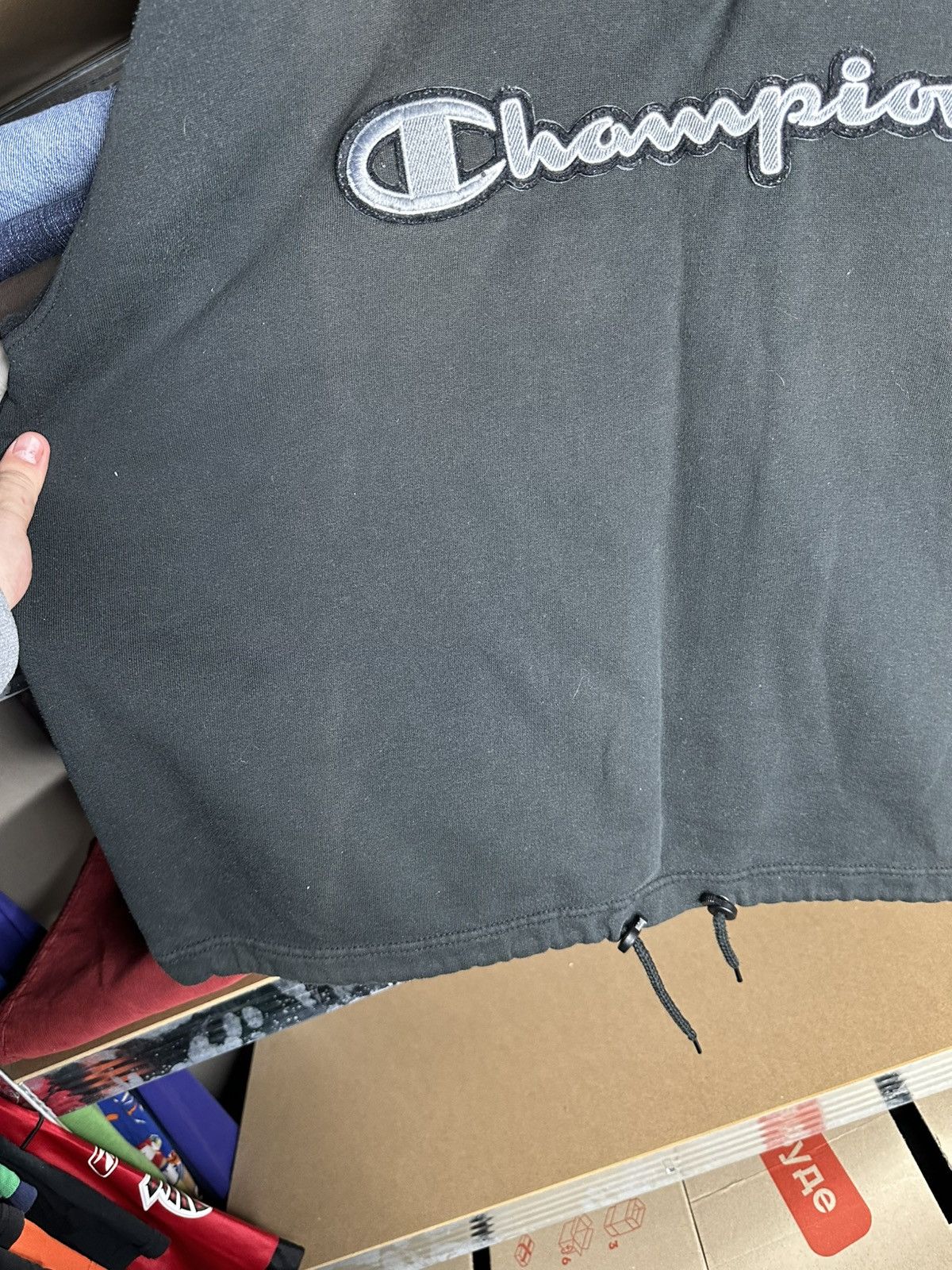 Champion Champion USA Vintage Sweatshirt Black Embroidered Logo XL Size US XL / EU 56 / 4 - 4 Thumbnail