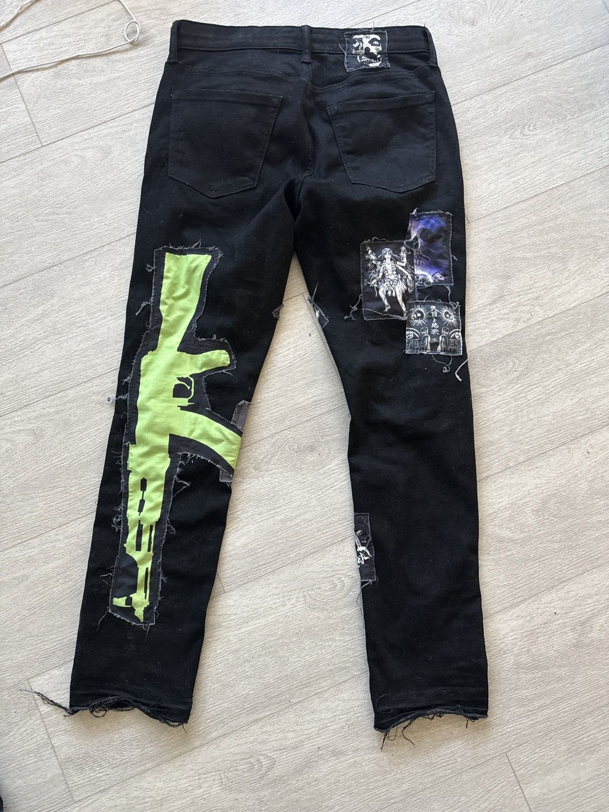 Other 1 of 1 custom patch work Size US 32 / EU 48 - 2 Thumbnail