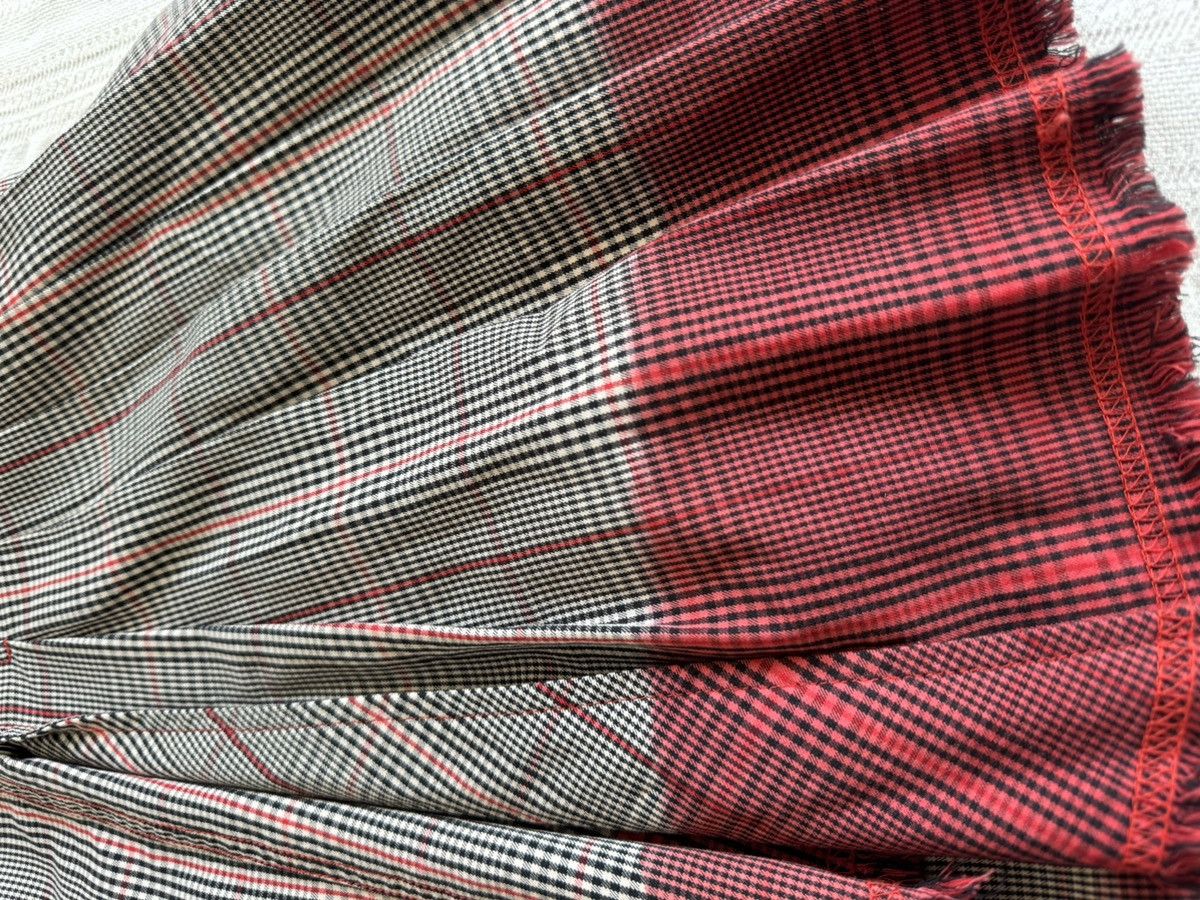 Kenzo Kenzo pleated mini checked white black red skirt Size 27" / US 4 / IT 40 - 5 Thumbnail
