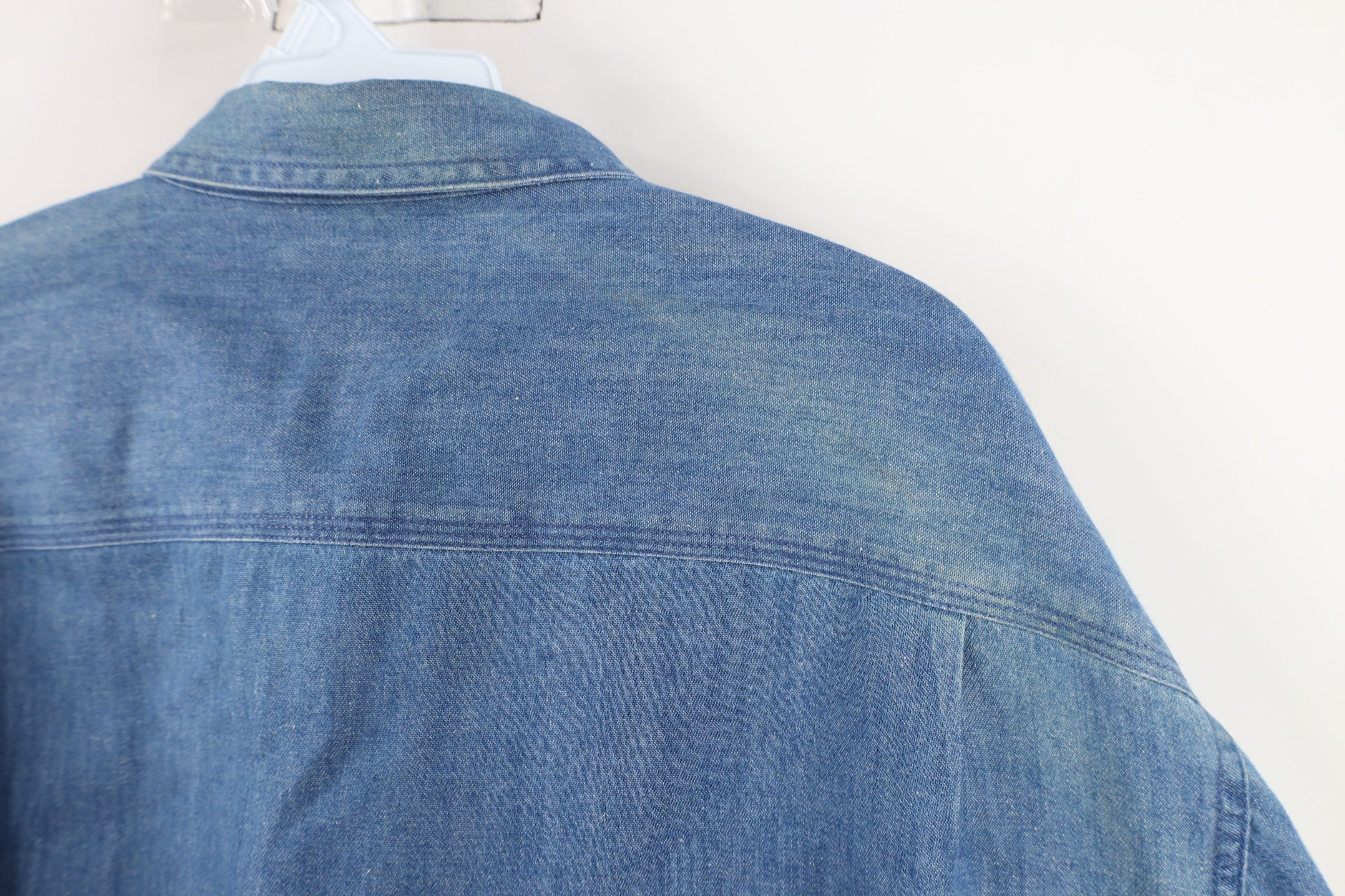 Vintage Vintage 90s Streetwear Fit Denim Jean Button Down Shirt Size US M / EU 48-50 / 2 - 11 Thumbnail